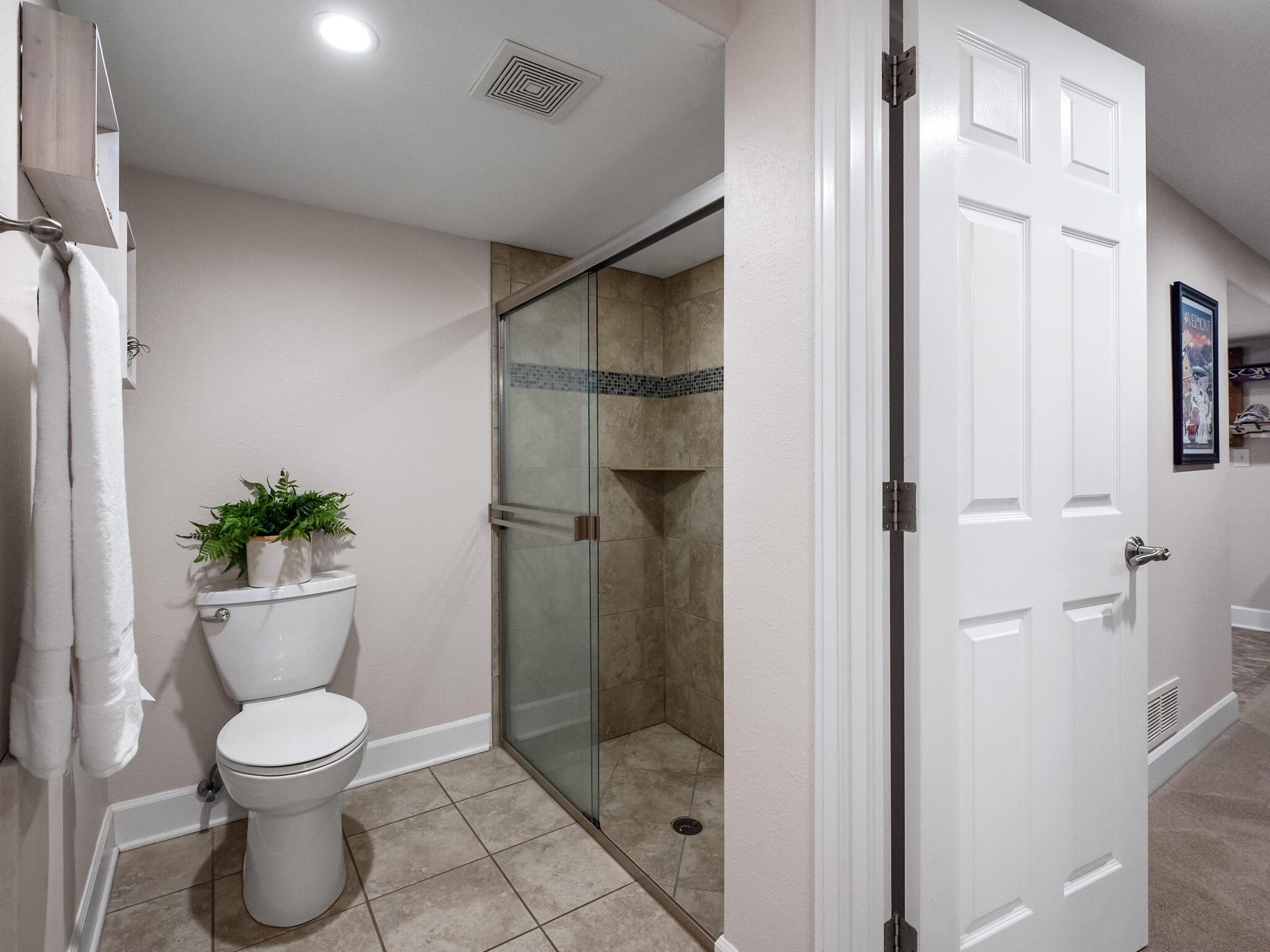 1688 Newport St Denver CO 80220 USA-044-027-Lower Level Bathroom-MLS_Size.jpg