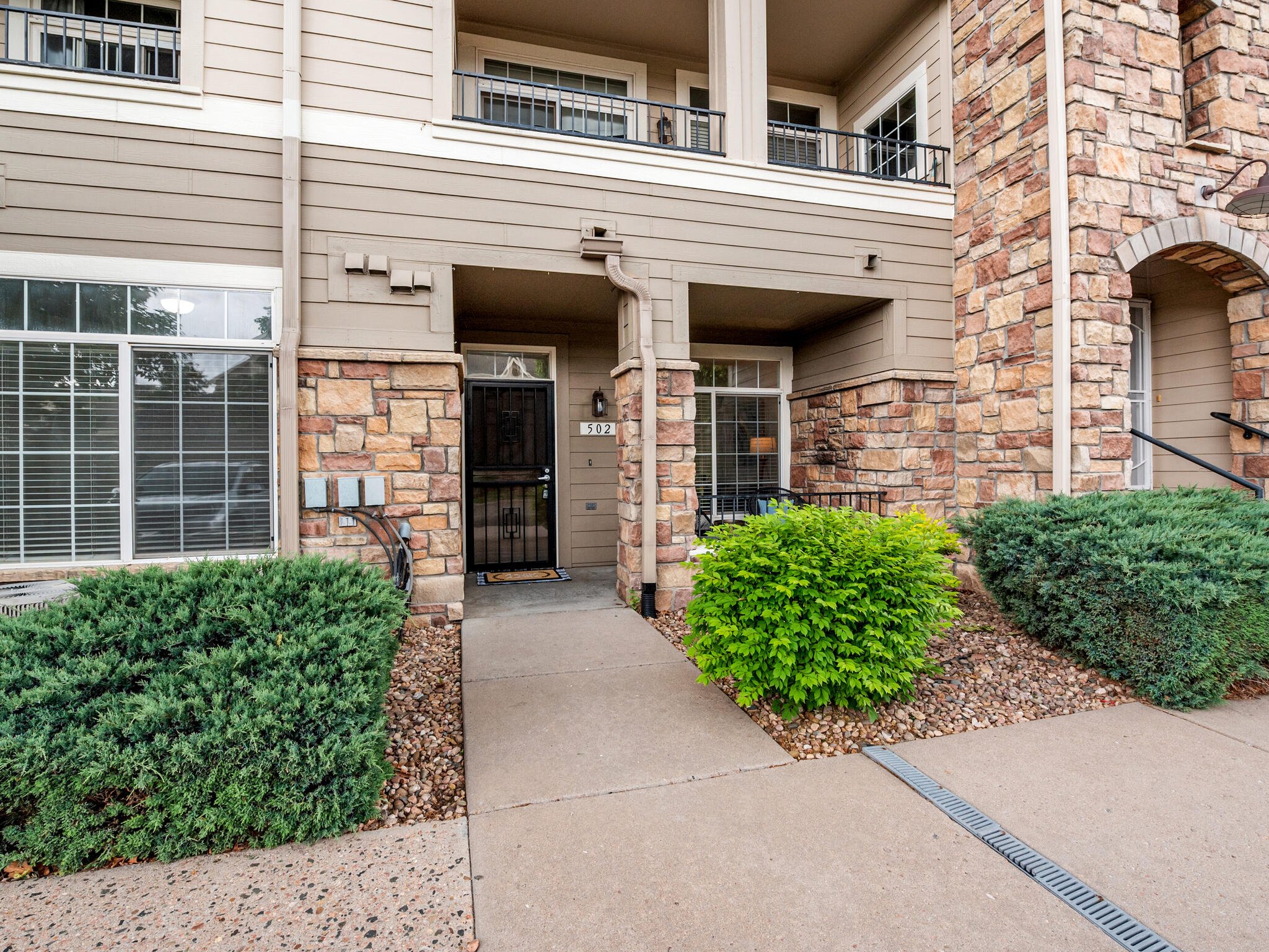1540 S Florence Way Unit 502 Aurora CO 80247 USA-007-033-Exterior Front Entry-MLS_Size.jpg