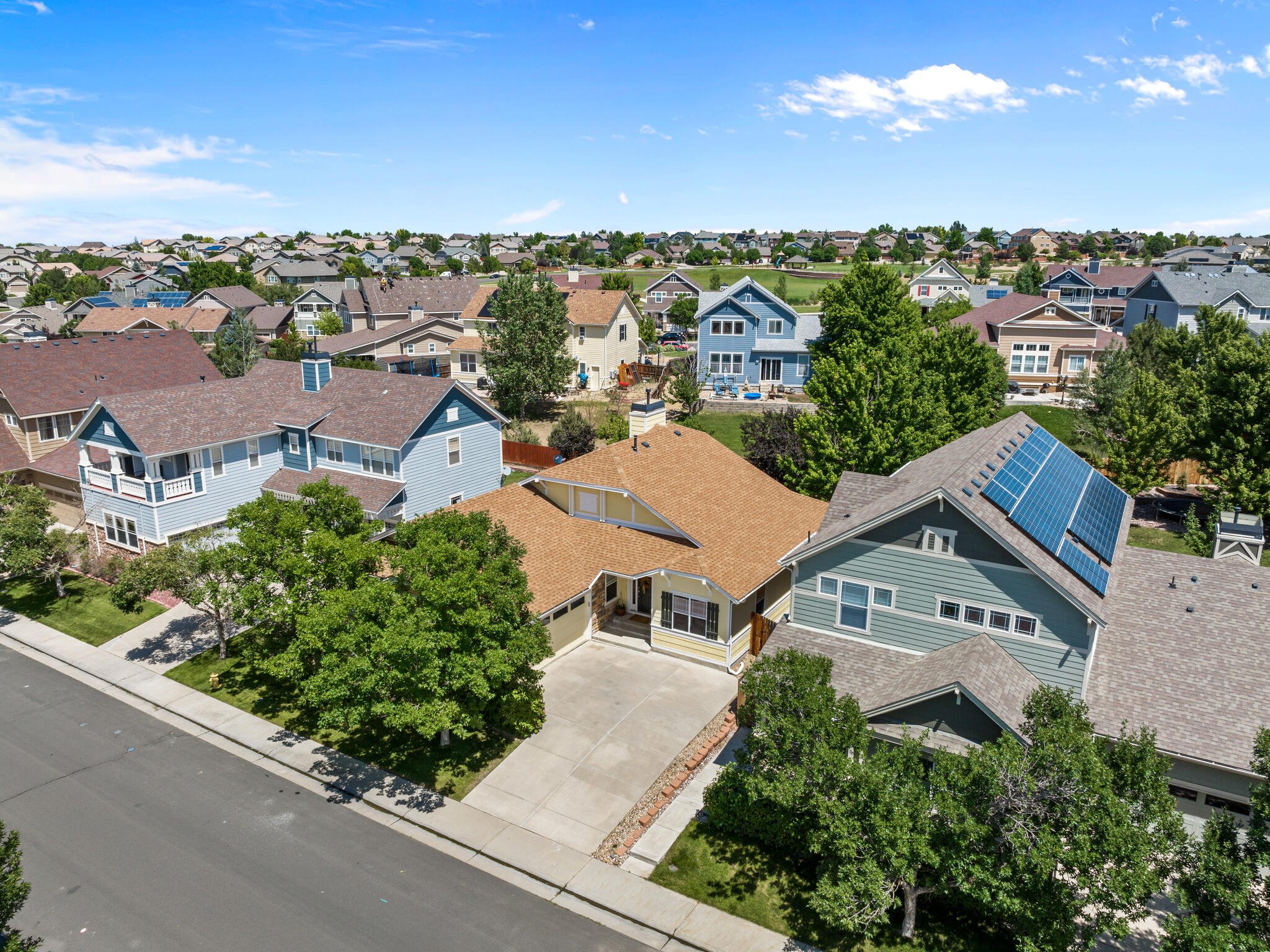 4146 S Liverpool St Aurora CO 80013 USA-005-050-Aerial Front-MLS_Size.jpg