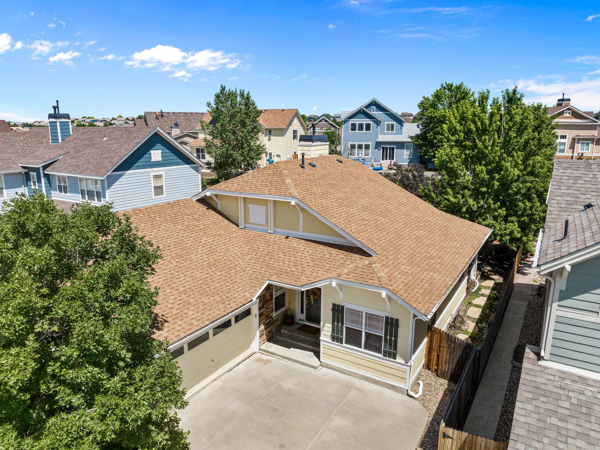 4146 S Liverpool St Aurora CO 80013 USA-006-043-Aerial Front-MLS_Size.jpg