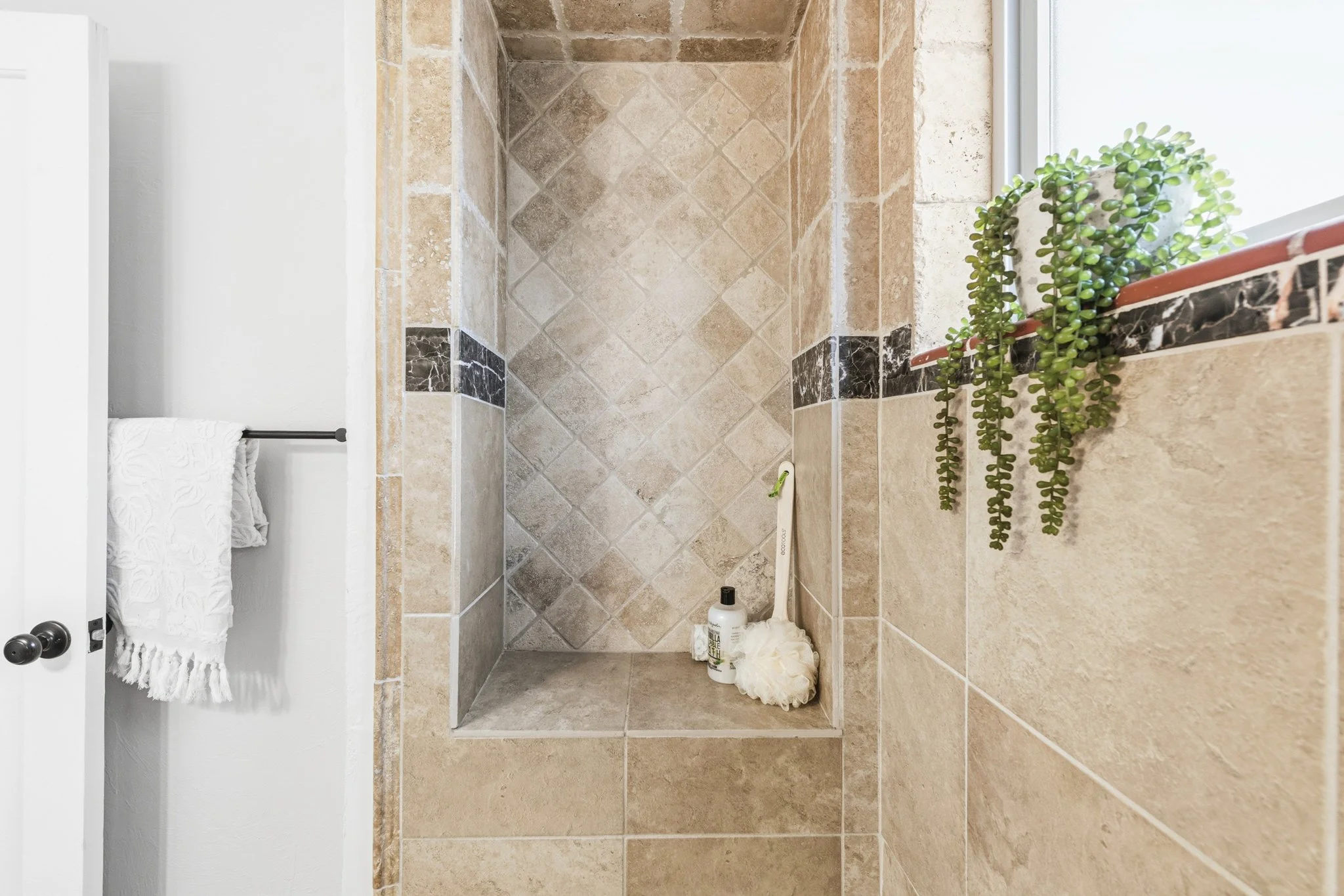 3315 Clayton St, Denver 80205-26.jpg