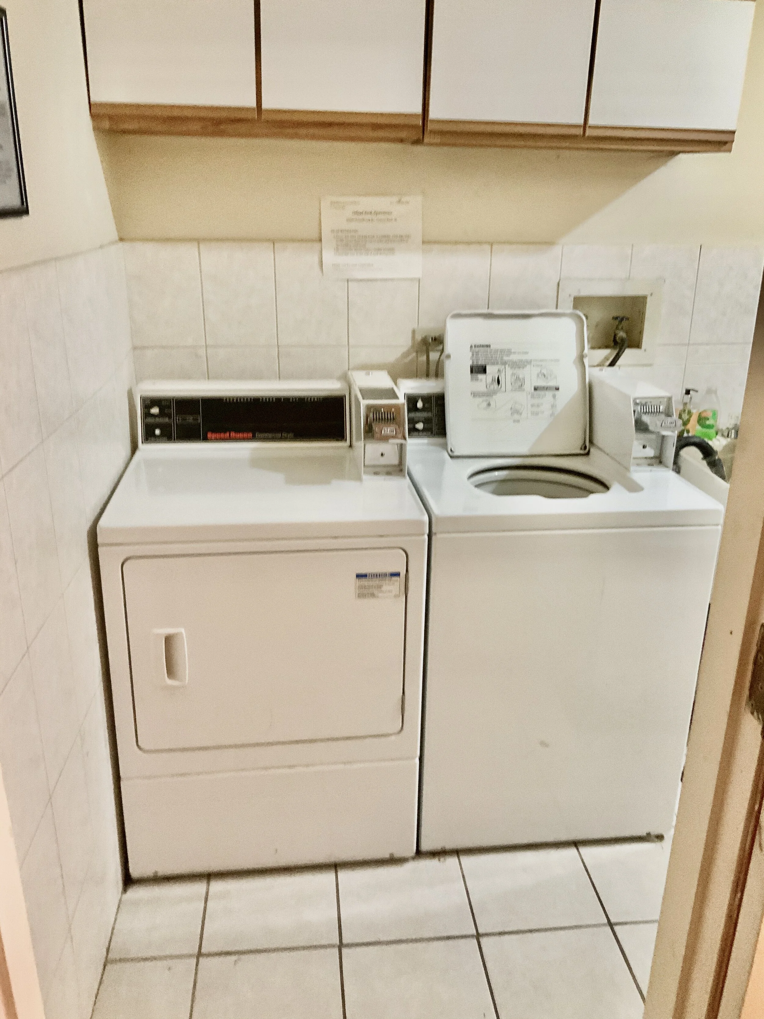 93464B1D-A421-4F1A-837C-55F07EF8A109