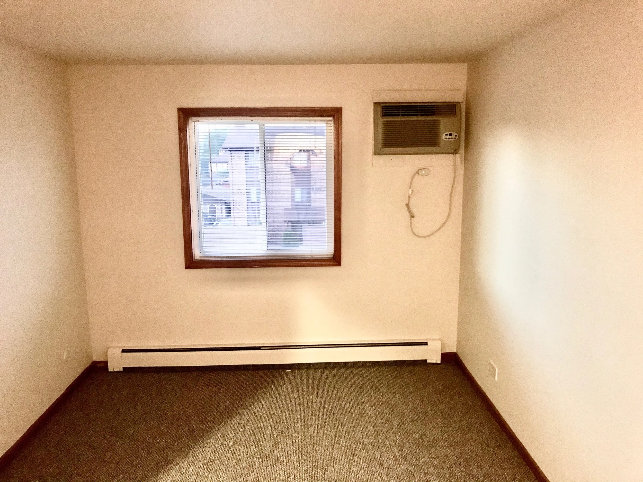 0C2BAE7D-15AD-420D-BC23-369C2C92BF2E