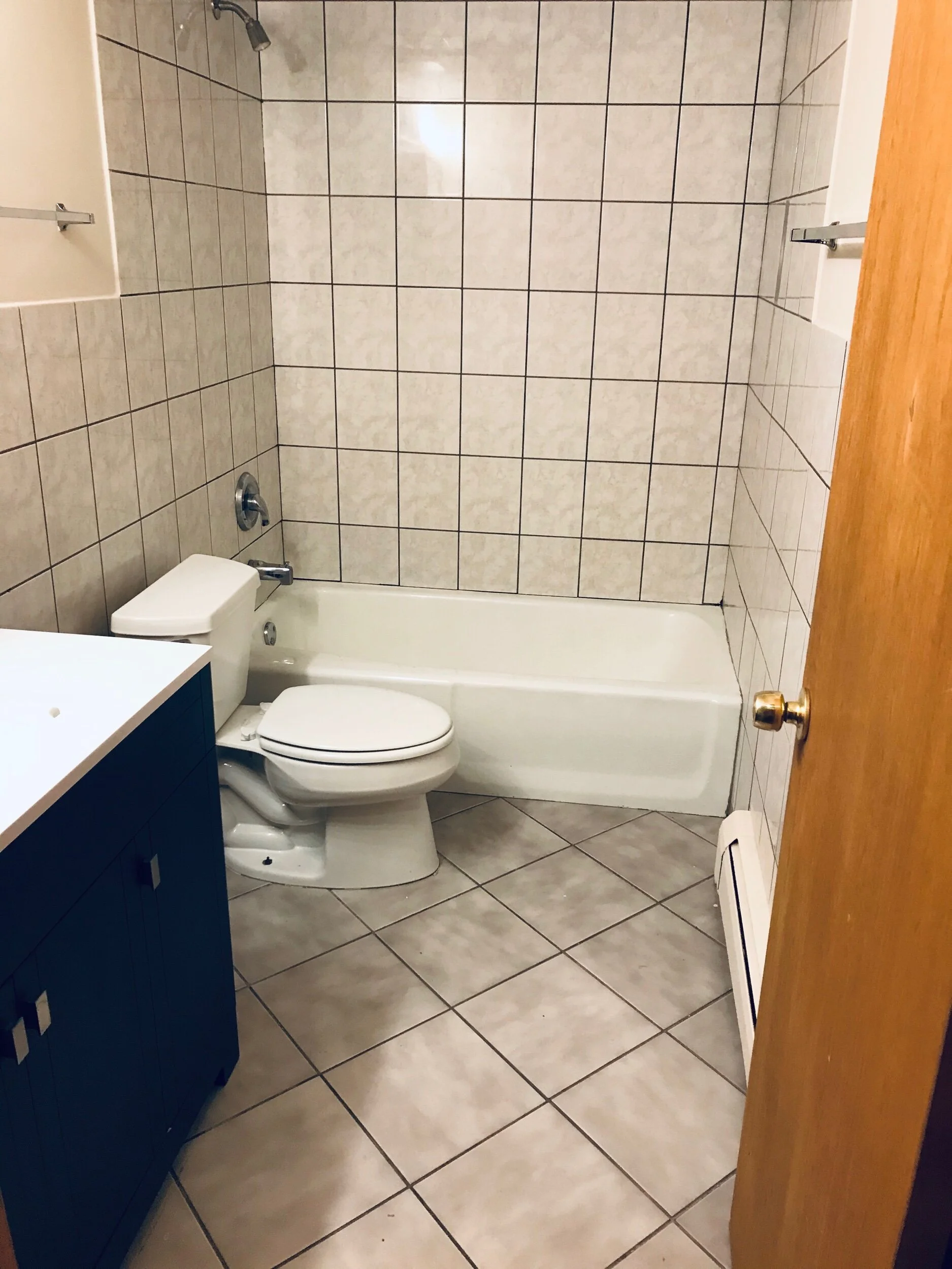 D6439E08-61C0-4356-A646-85B0AEC24546