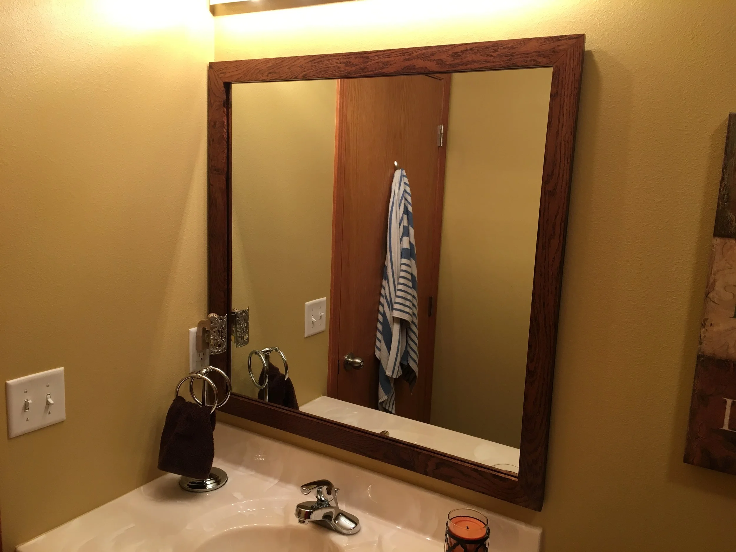 Mirror Frame 5.JPG