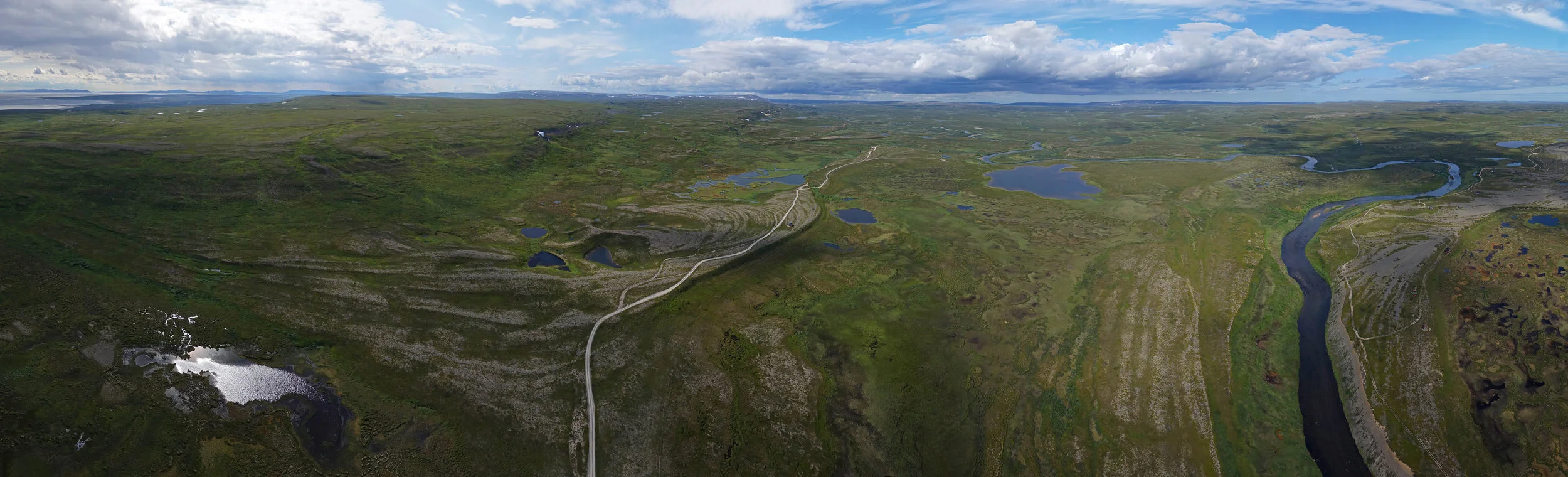 komagvær komagdalen soppavann july27th 2014 summer aerial panorama Amundsen Biotope RAW2_small.jpg