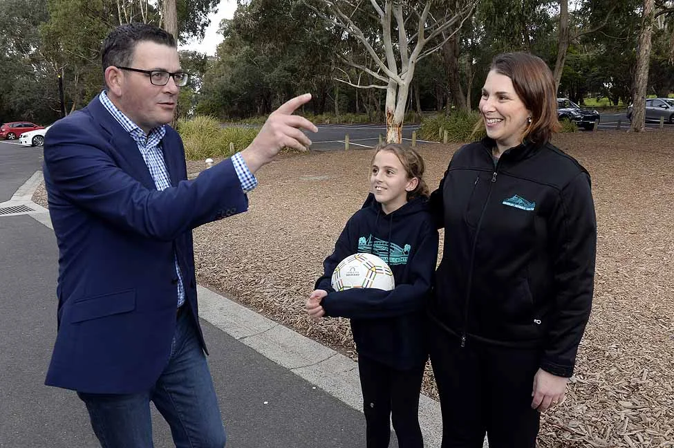 PREMIER OF VICTORIA VISIT TO WAVERLEY NETBALL CENTRE