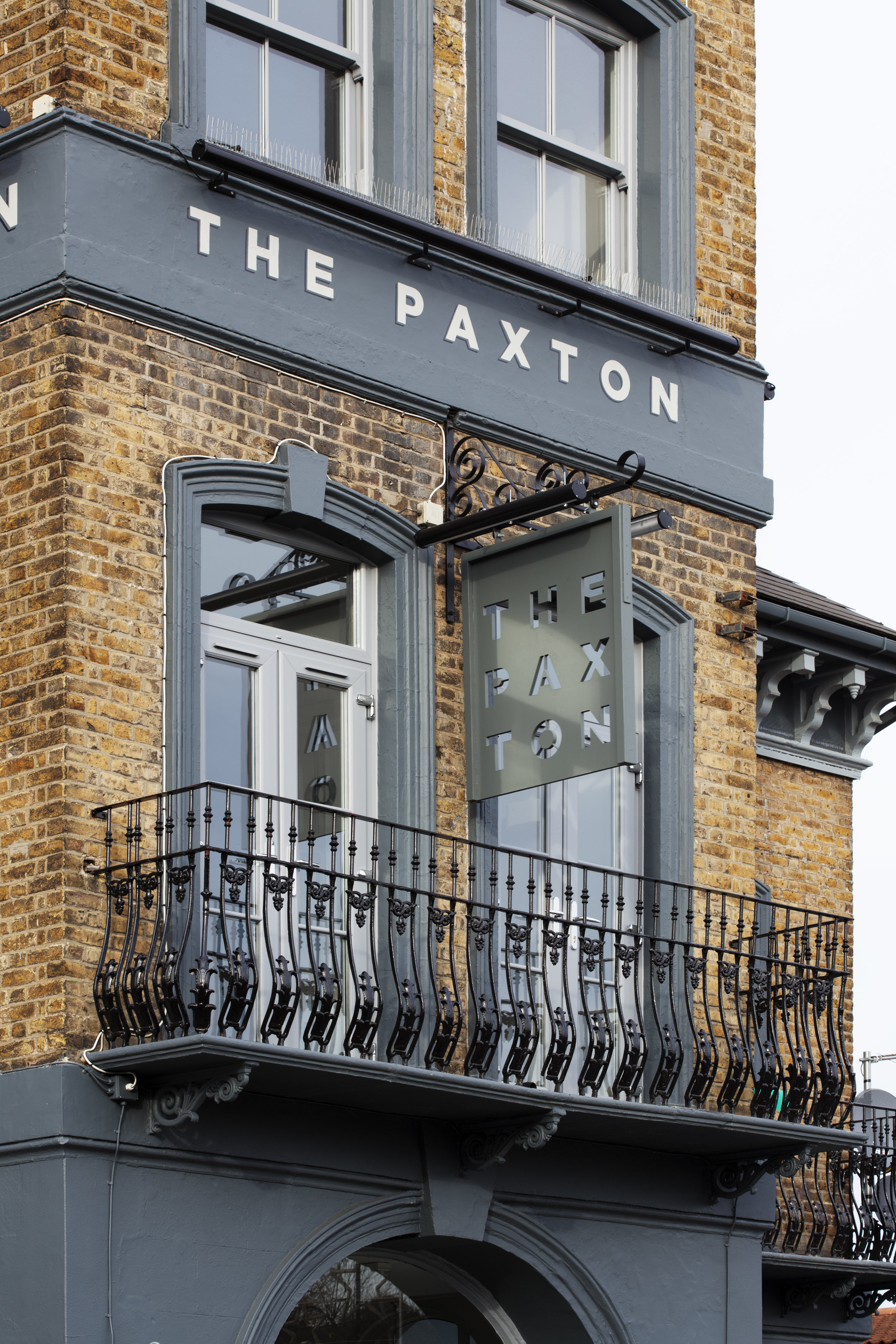 PaxtonPub-02.jpg