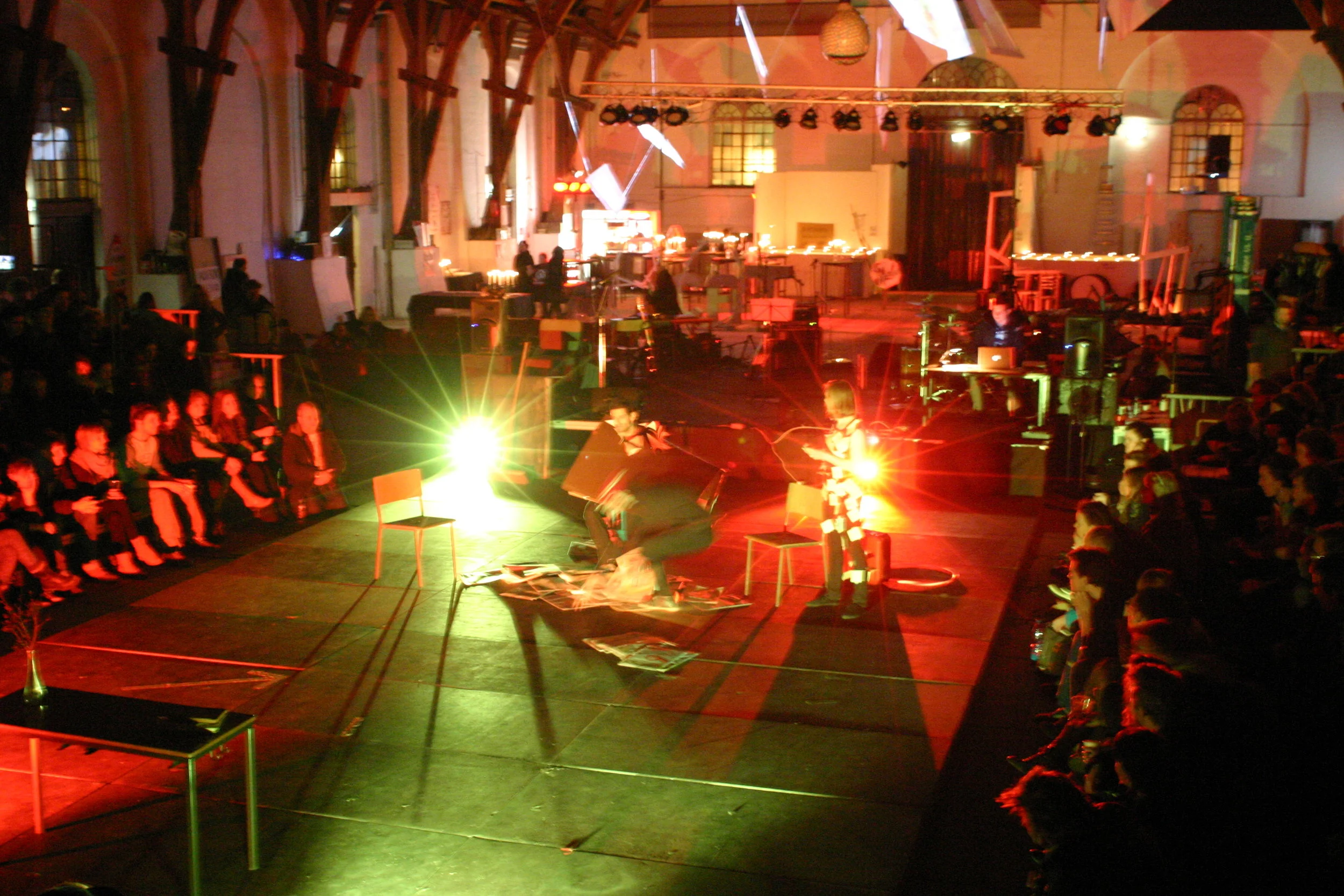 14:48 kulturproduktionsfestival i Ridehuset