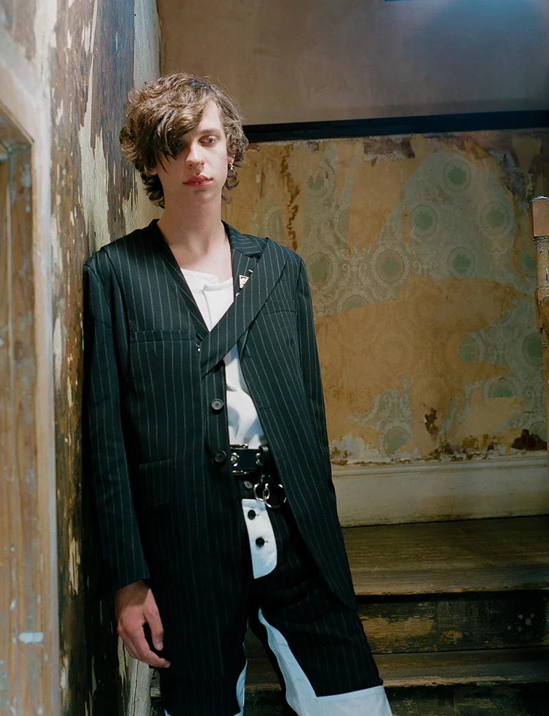 Look 2.jpg
