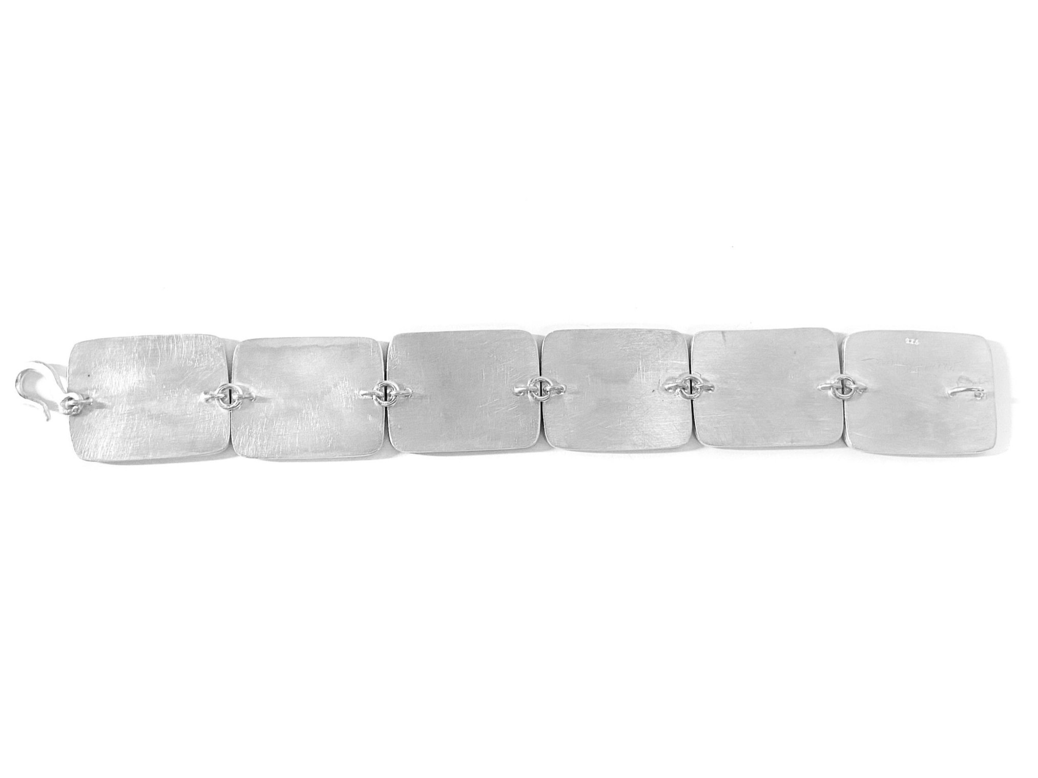 Chain+Bracelet+Back.jpg
