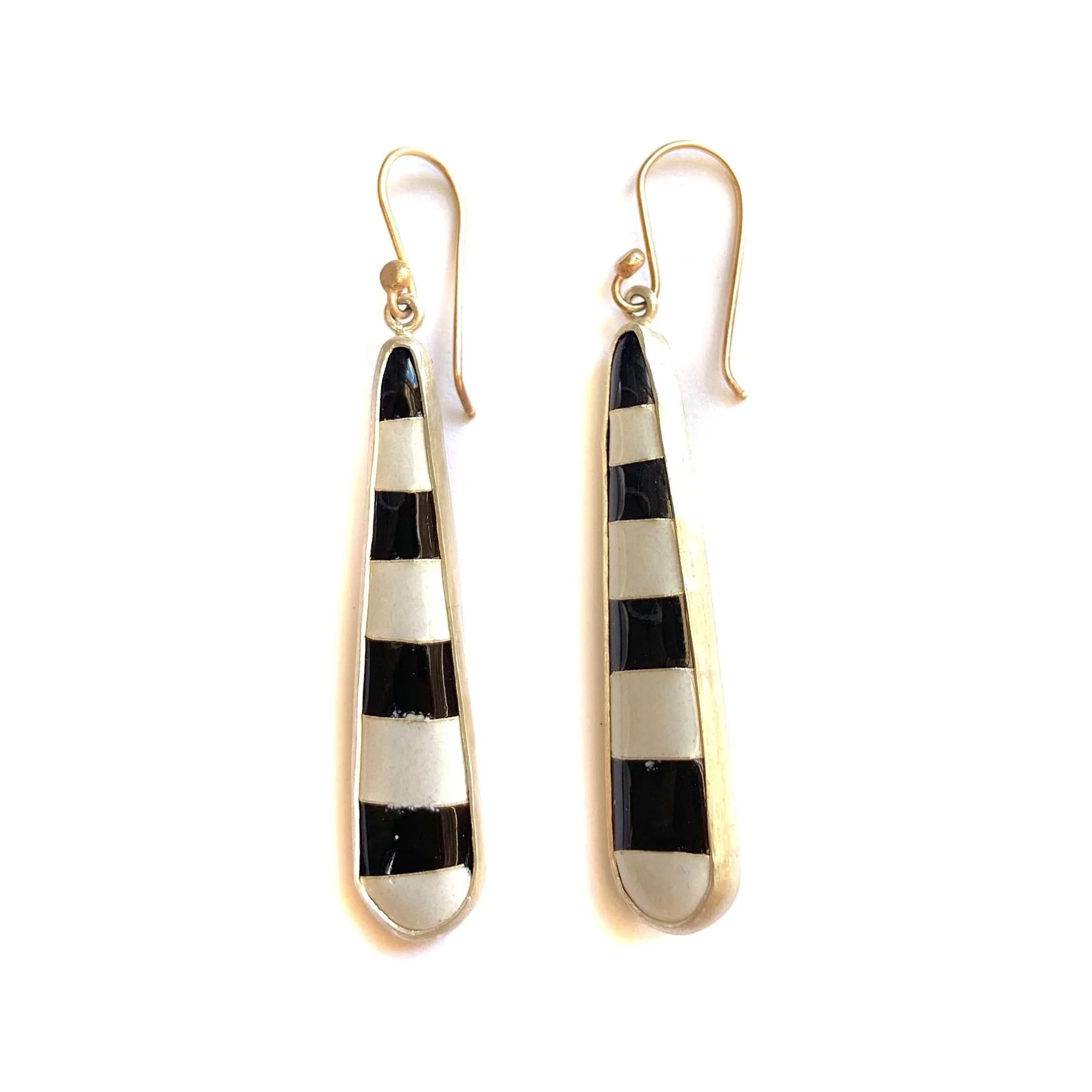Black+white+stripe+skinny+earring.jpg