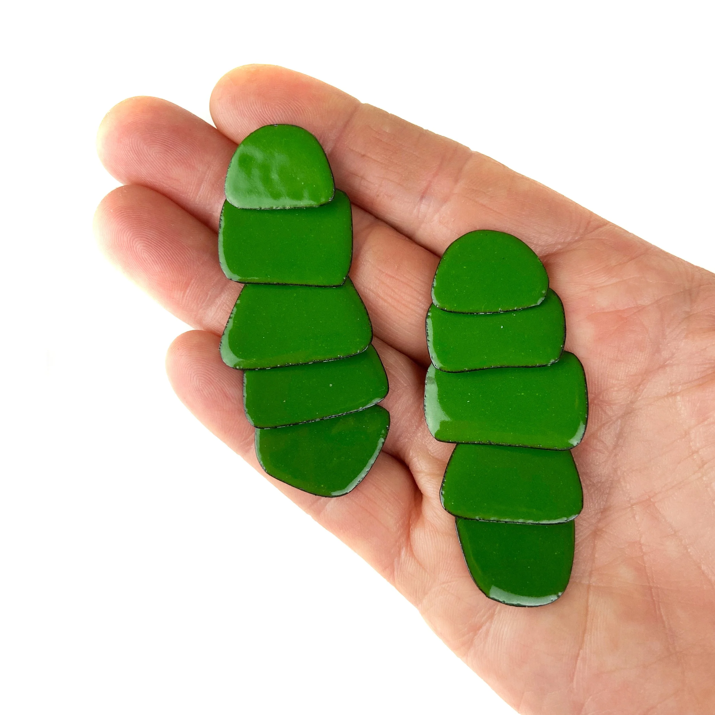 green layered hand model.jpg