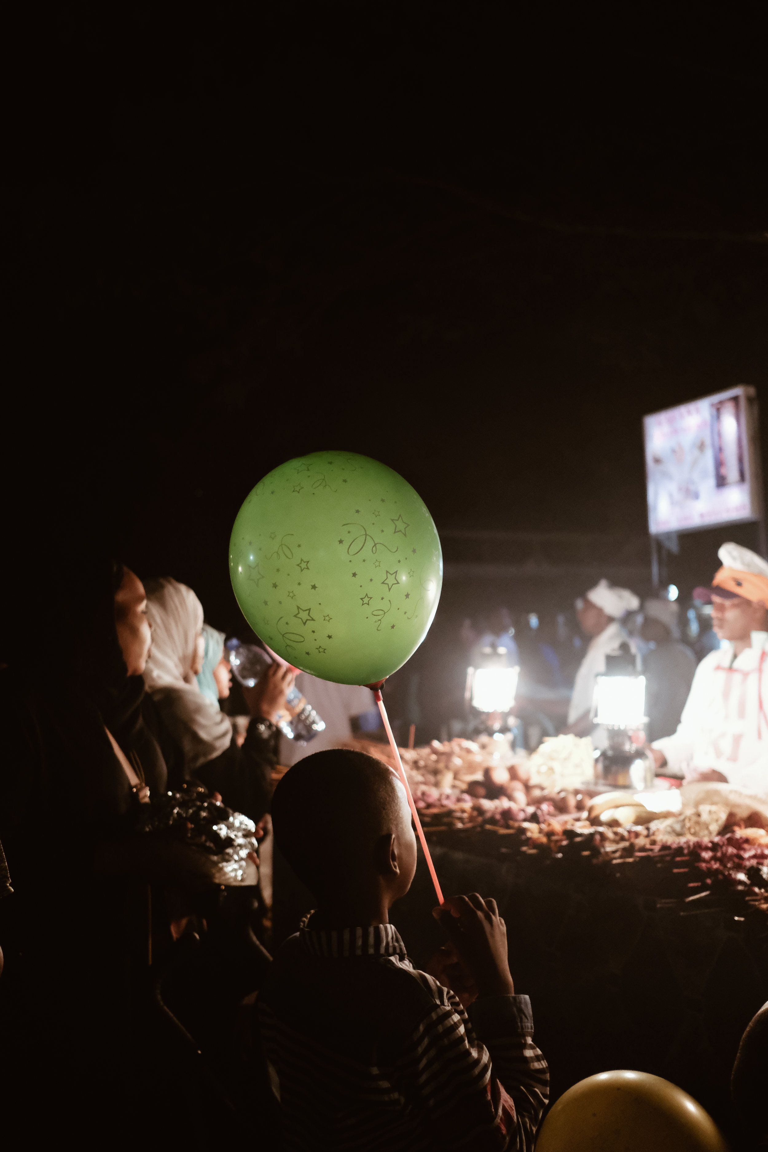Children got balloons to celebrate and add even more color to the festivities. Even if you’re not a street food person, Forodhani by night is a must visit when you come to Stone Town. Take in the smells and people watch. Eid night celebrations at Forodhani, however, are truly something to behold.