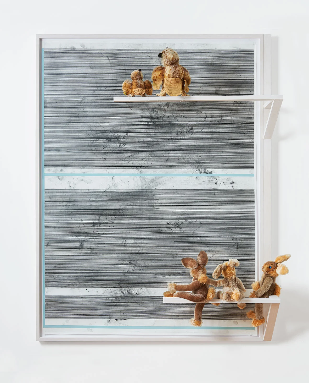 Philip Emde Ohne Titel (Wittie + Lulac watching swipes'n stripes) 2016 Graphit und Acryl auf Papier gerahmt mit Steiftieren 156,5 x 120 x 32 cm
