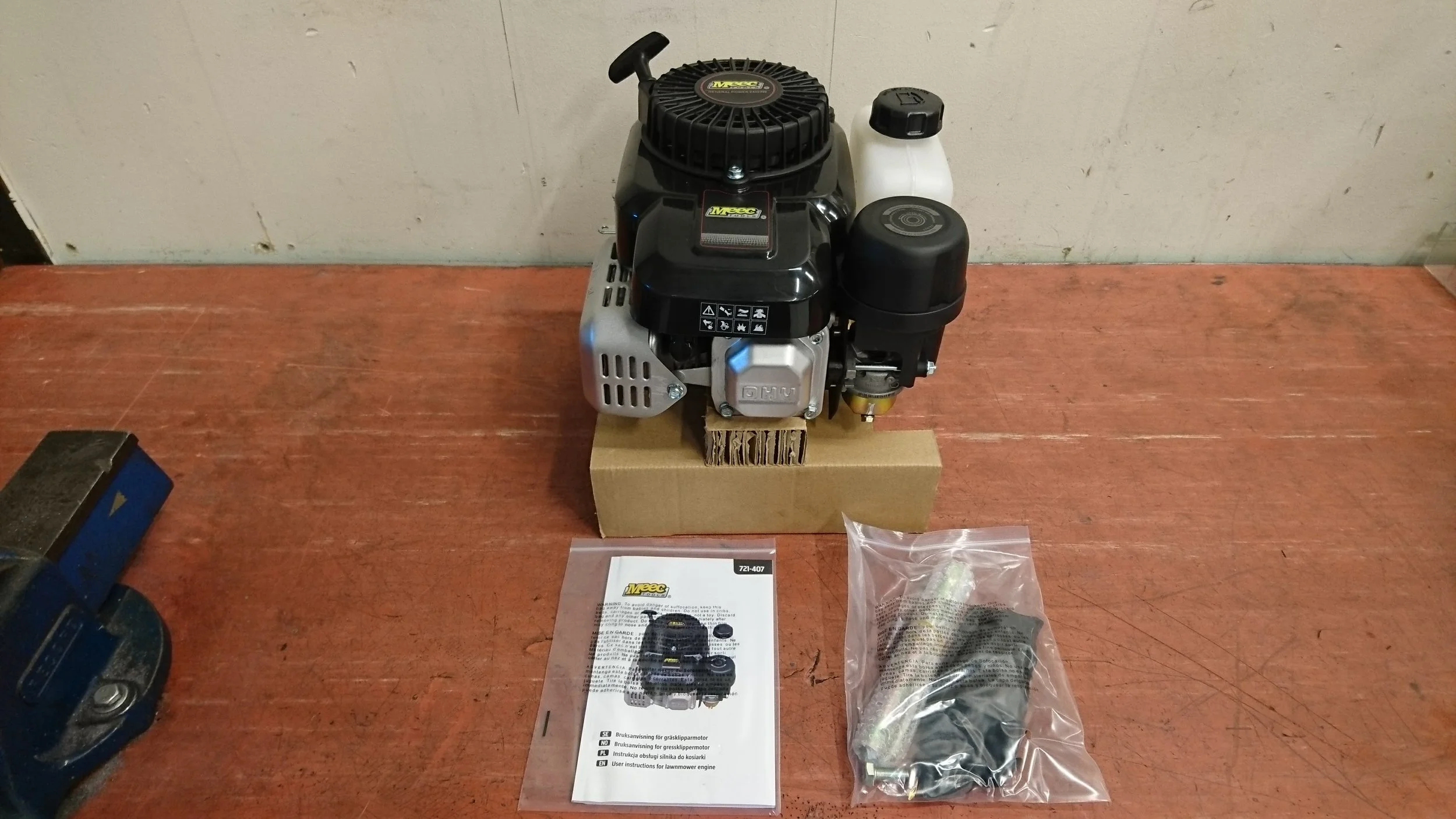 En Meec General Power Engine. 1 sylindret 4-takts bensinmotor.