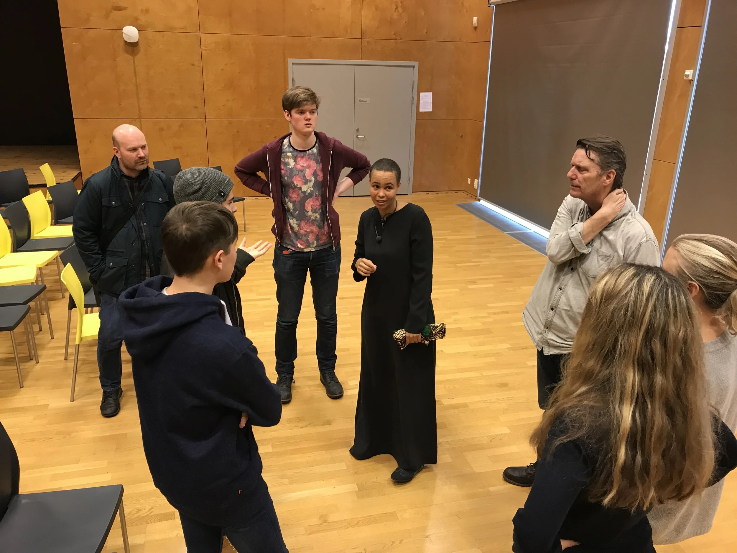 Diskusjoner, spørsmål og innspill etter prøveforestillingen