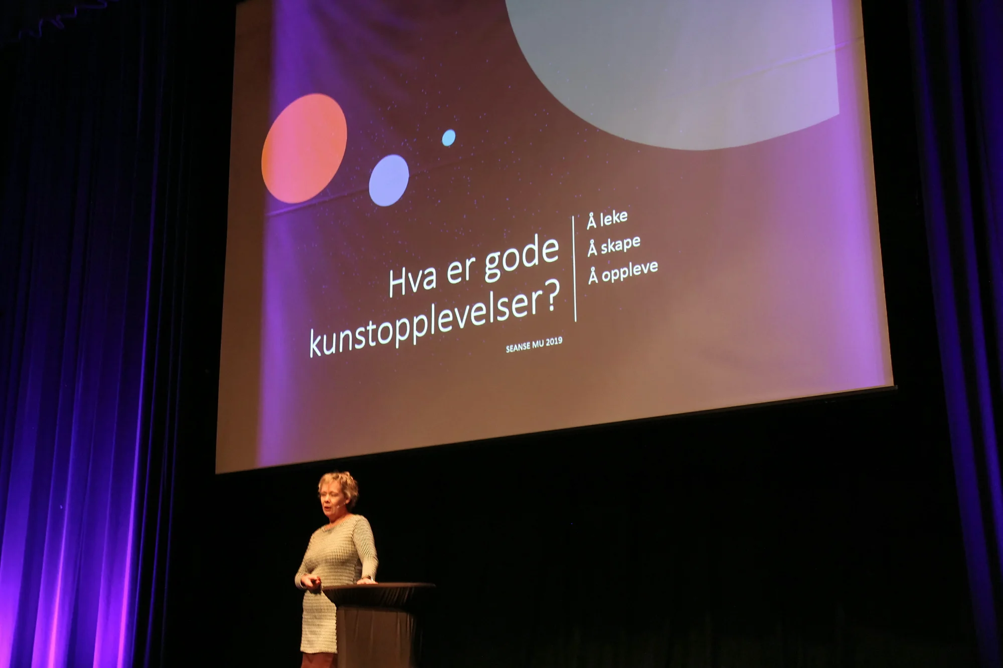 Marit Uvund fra Seanse avrundet dialogkonferansen.