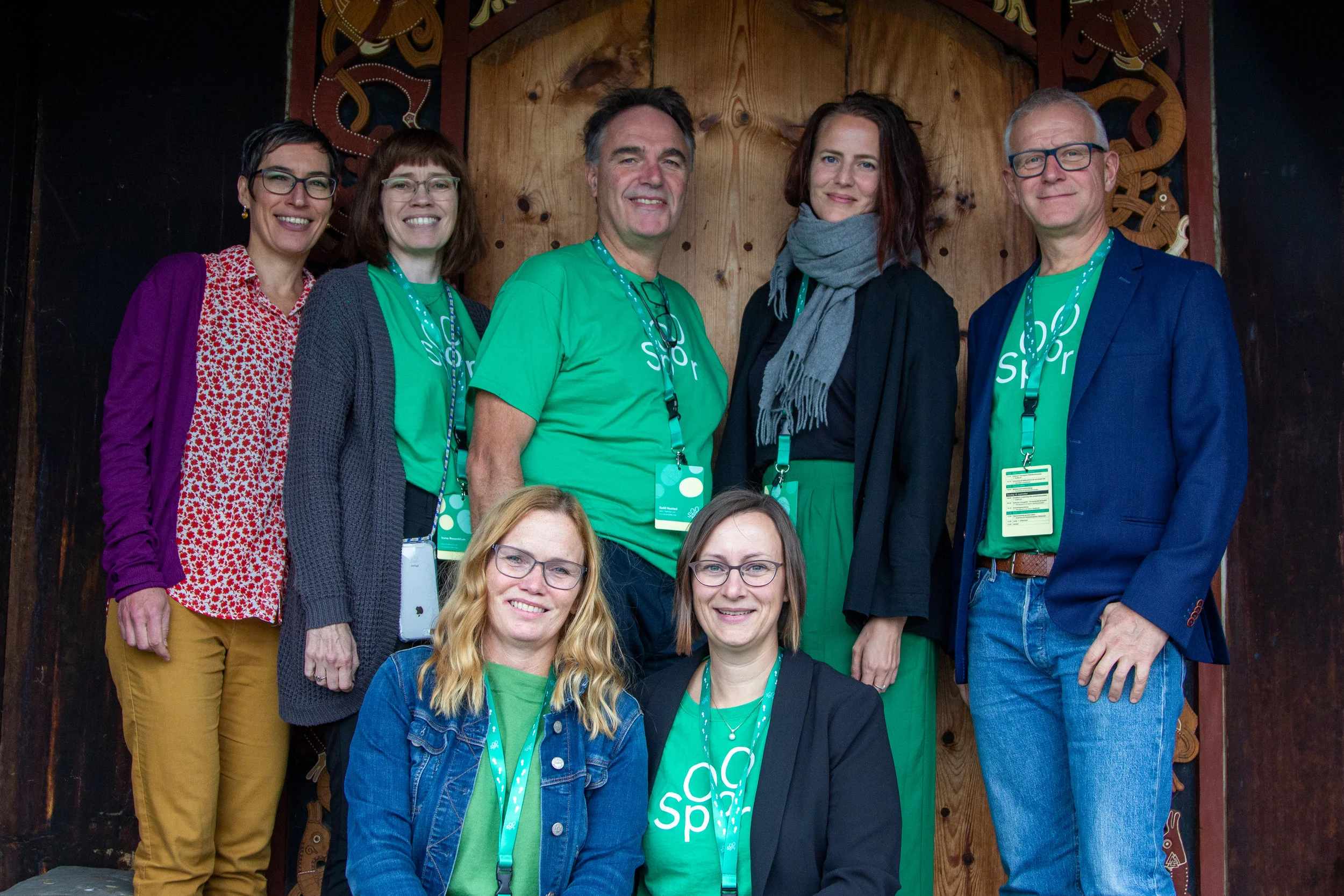 Arrangørgruppen i SPOR: Øverst f.v. Bente Aster, Irene Rosenblom, Ketil Hustad, Heidi Anett Øvergård Beistad og Bjørn Kristiansen. Nederst f.v. Marit Bakken og Gunhild Rikstad.