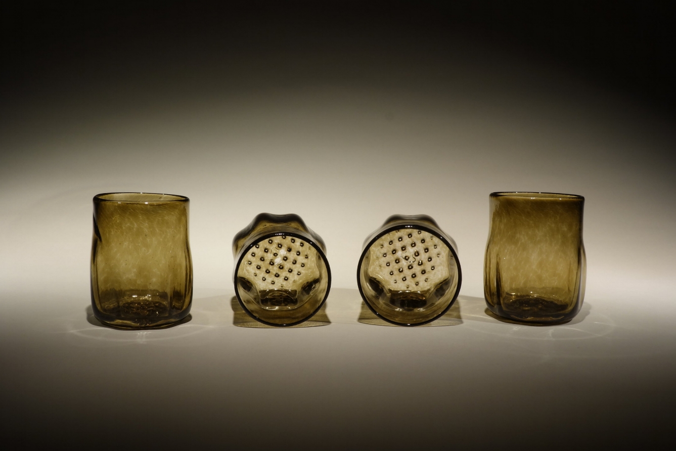 SET OF FOUR WITH OPTIC BASE EXPOSED