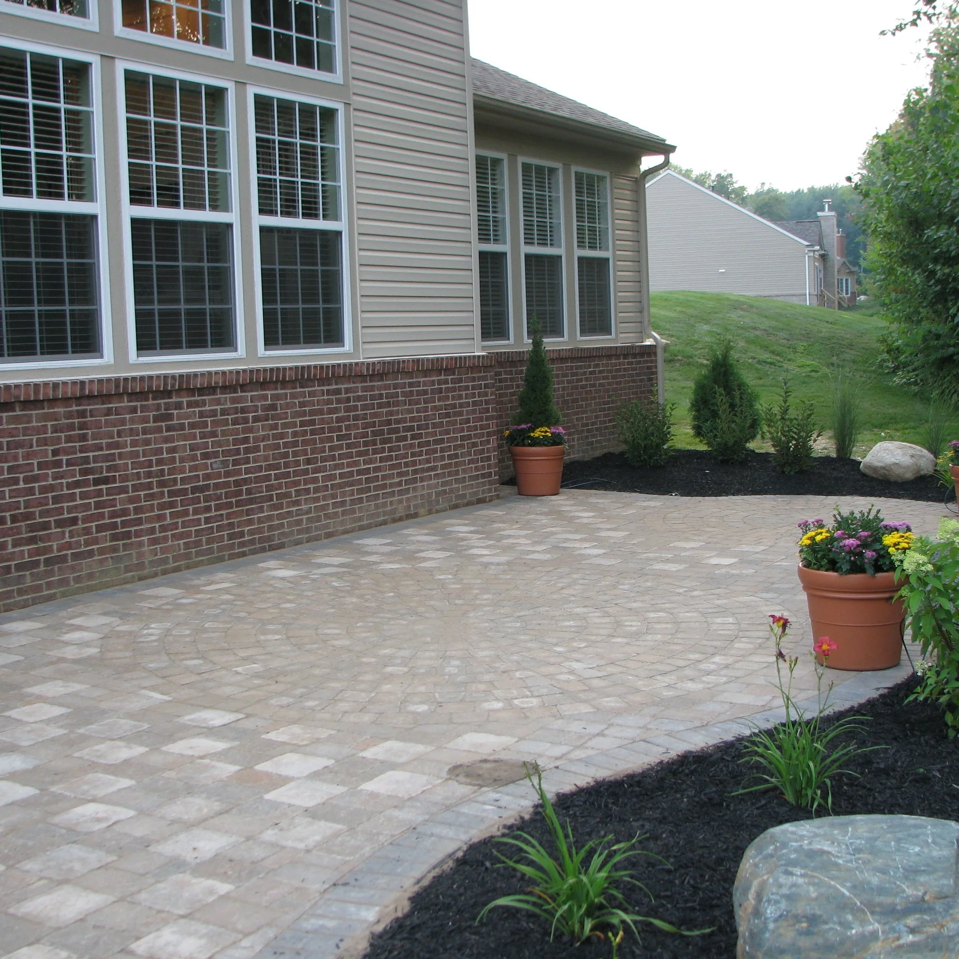 Any shape and any design. With Pirc Company, the possibilities are endless. Our paver patios are great for entertaining guests and will provide years of enjoyment and outdoor memories.