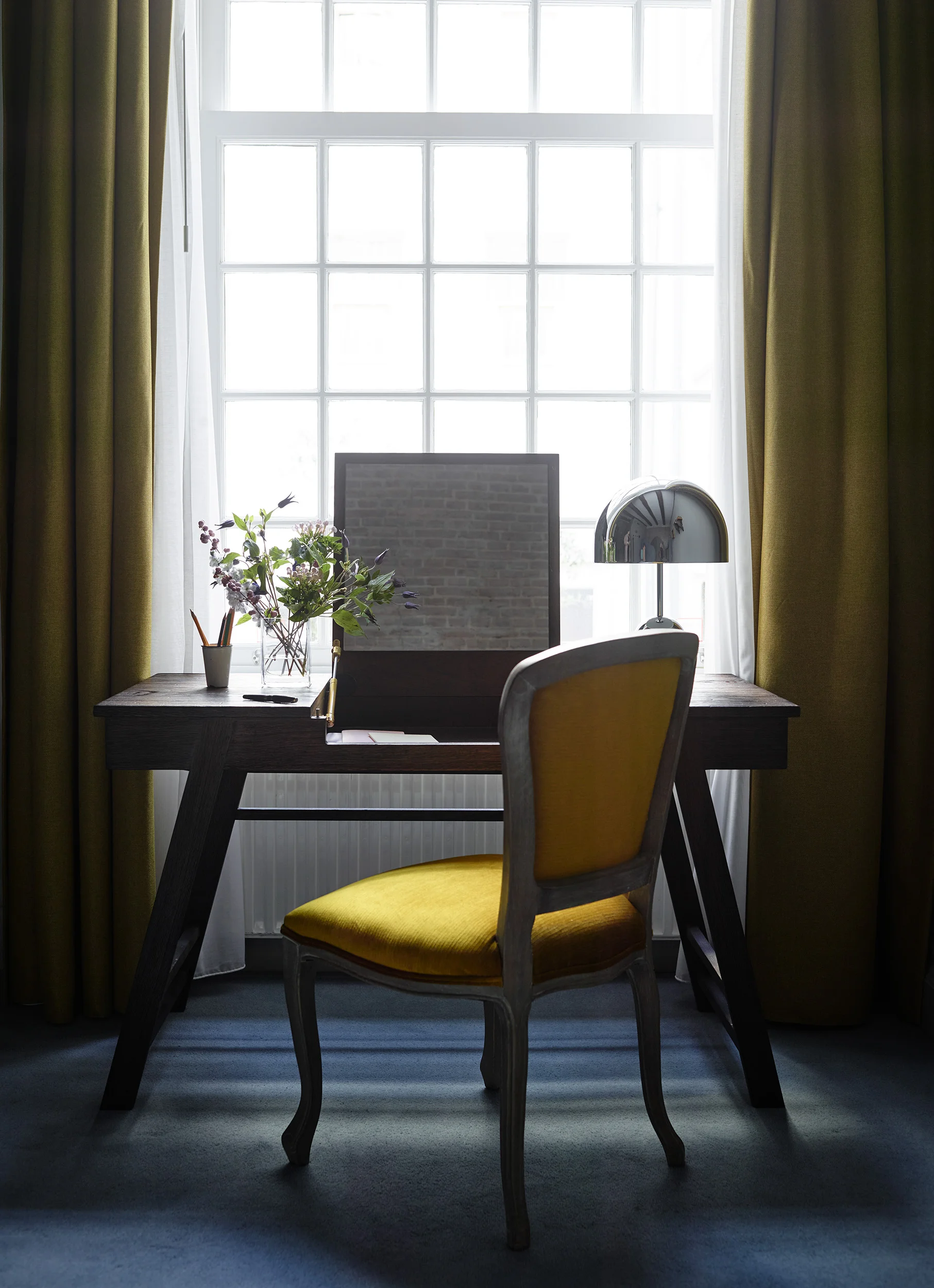 (Interior Designed by Jacu Strauss . Photograph by Tjitske van Leeuwen )