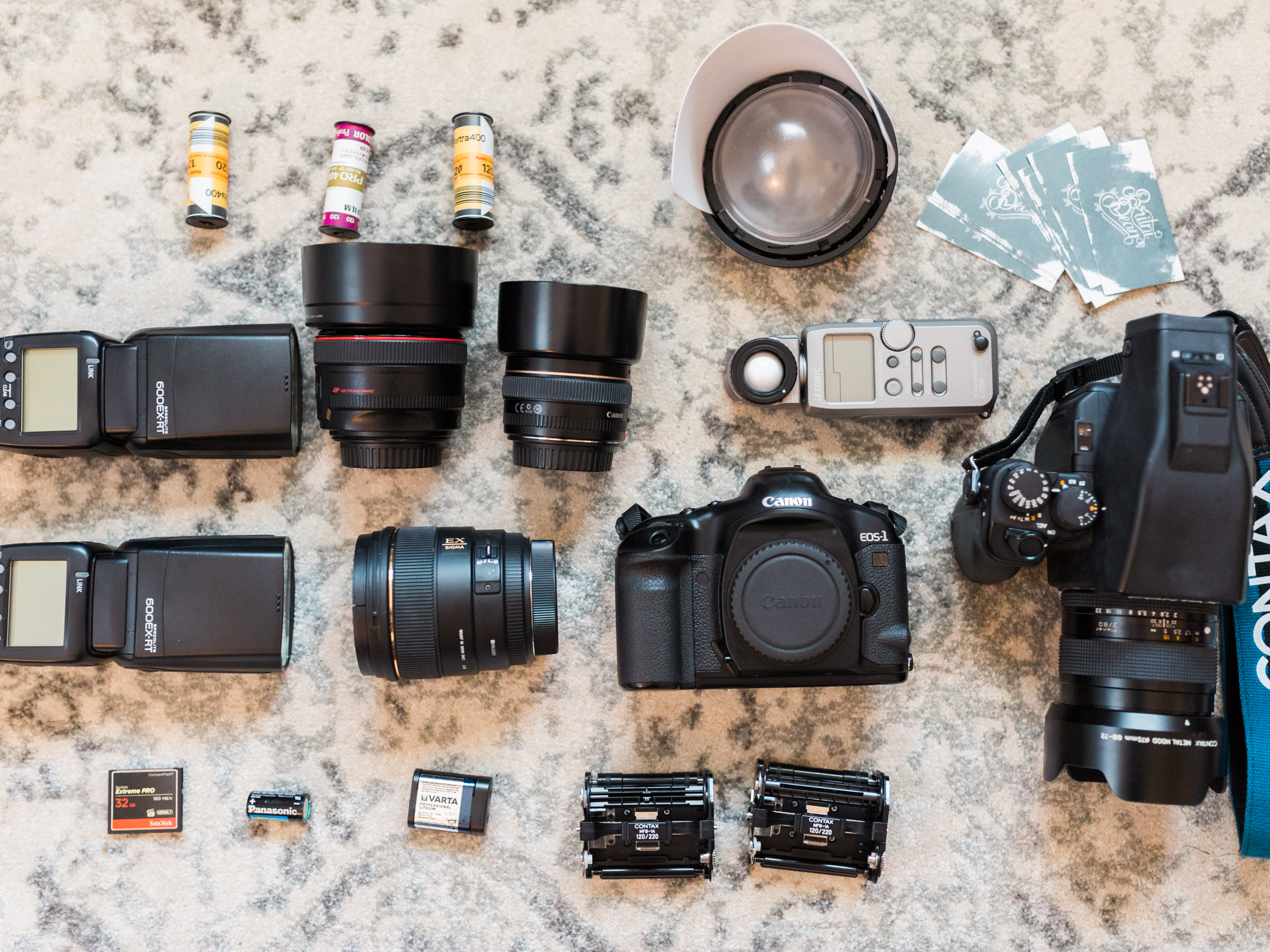 What's In My Bag | Britni Dean Photography | Texas Film Wedding Photographer | Photography Gear