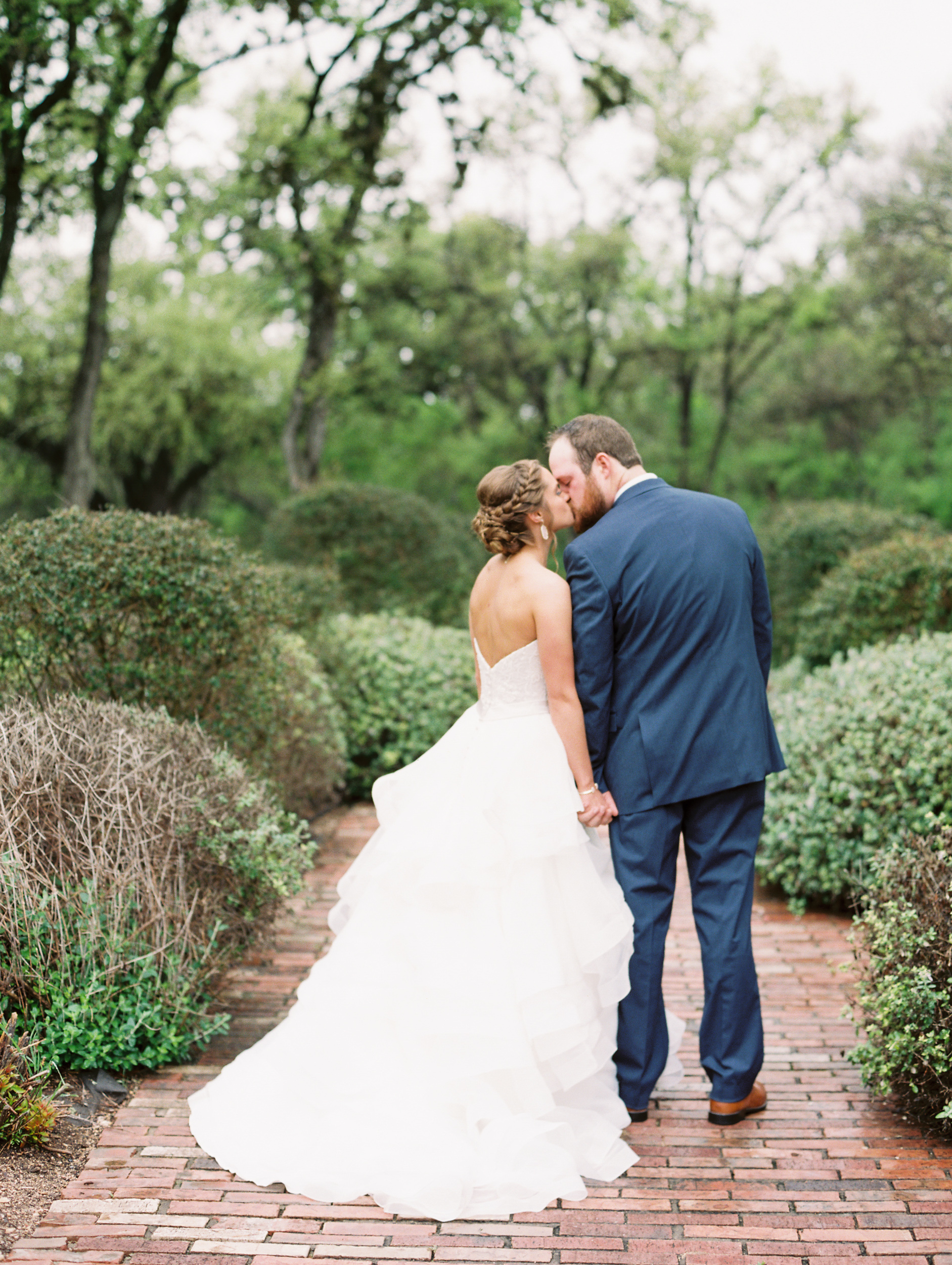 Hill Country Spring Wedding at Red Bud Hall | Austin Wedding Photographer | Film Wedding Photographer | Britni Dean Photography | Rainy Day Wedding Inspiration | britnidean.com