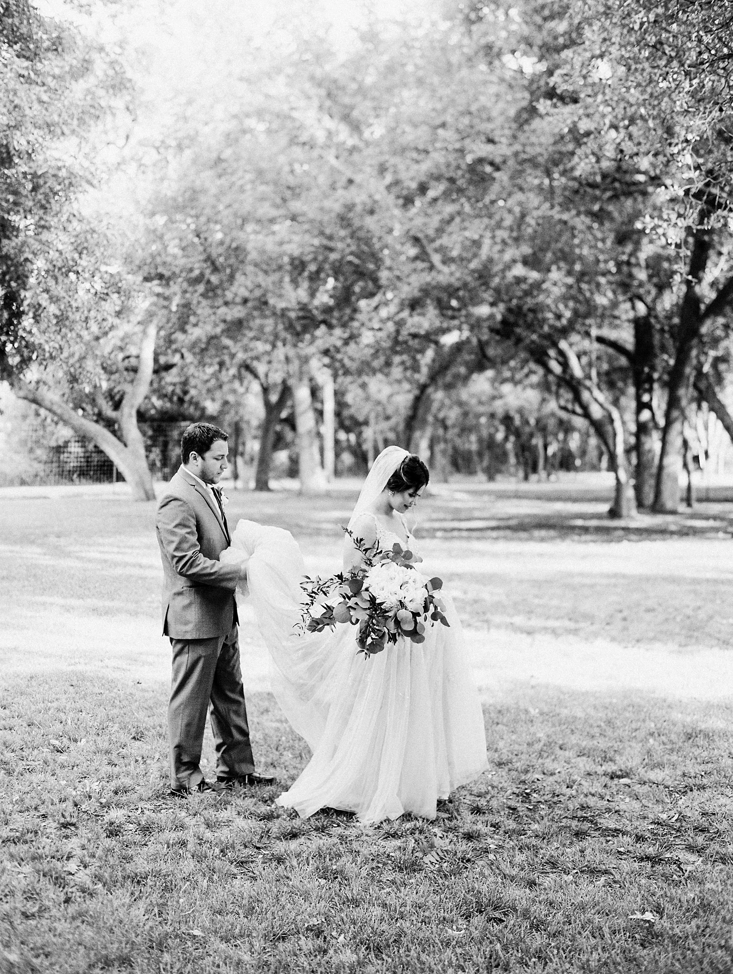 Hill Country Wedding Austin Texas Wedding Photographer_0166.jpg