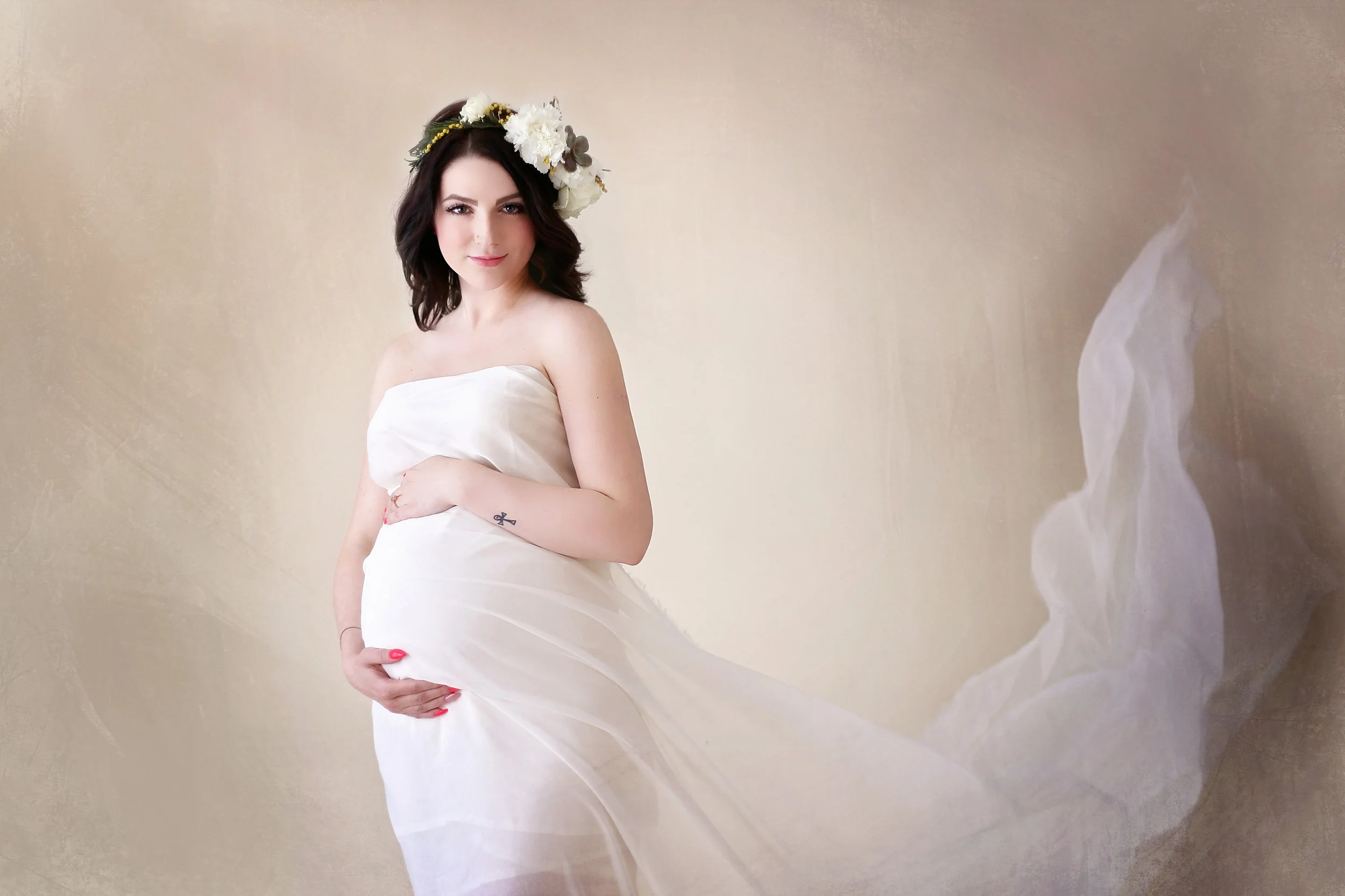 belle_idee_photography_ethereal_maternity_2.jpg