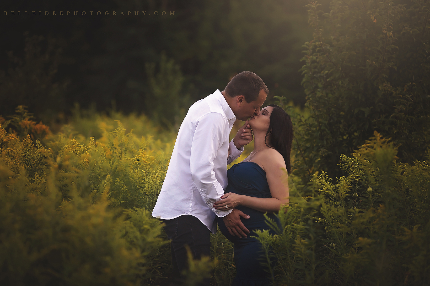 best maternity photographer in wny