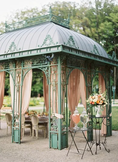 Lush_Summer_Wedding_Inspiration_0001.jpg