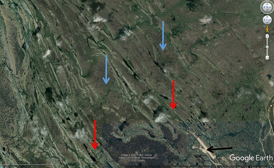 图6:谷歌地球图片塞汶河堡西北的土地(安大略省)显示浅色沙滩,红色箭头所示。raybet11提高海滩是桑迪和反射光线,这就是为什么他们浅色的出现在这个卫星…