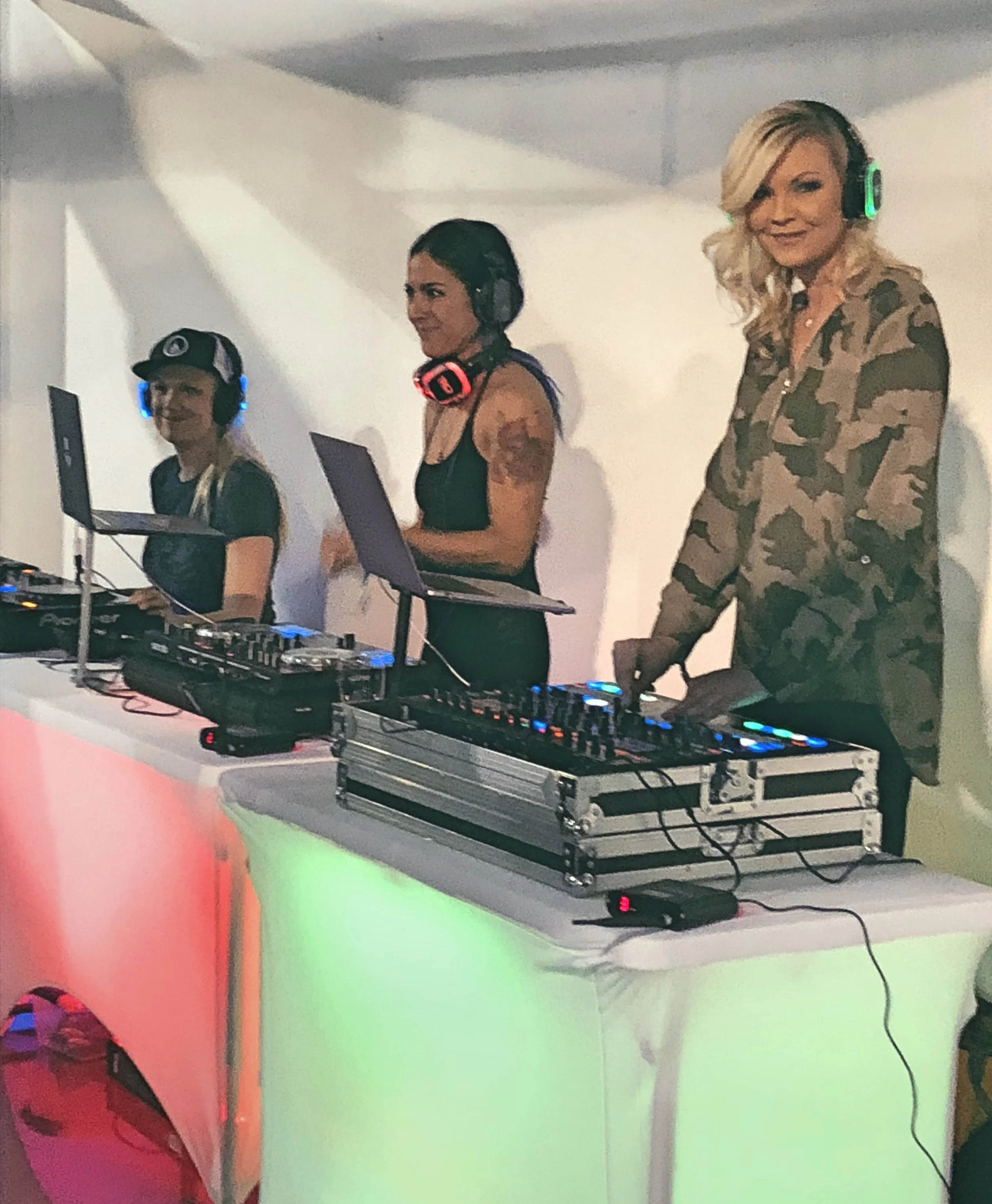 DJs.jpg