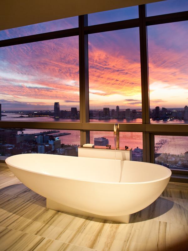 4302_Bathroom_at_Sunset600x800.jpg