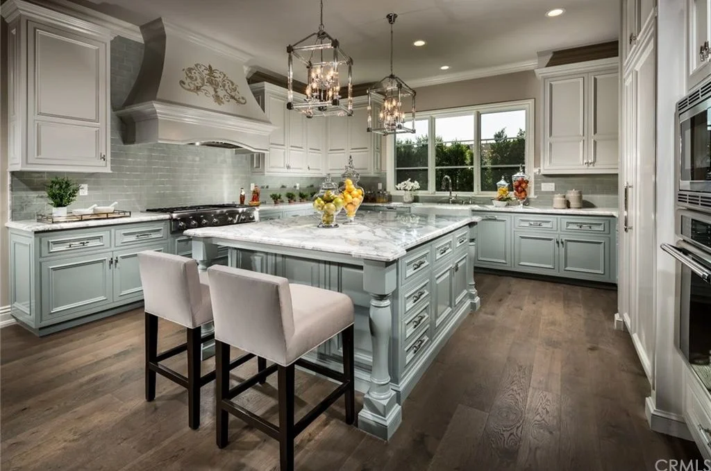 KITCHEN2.jpg