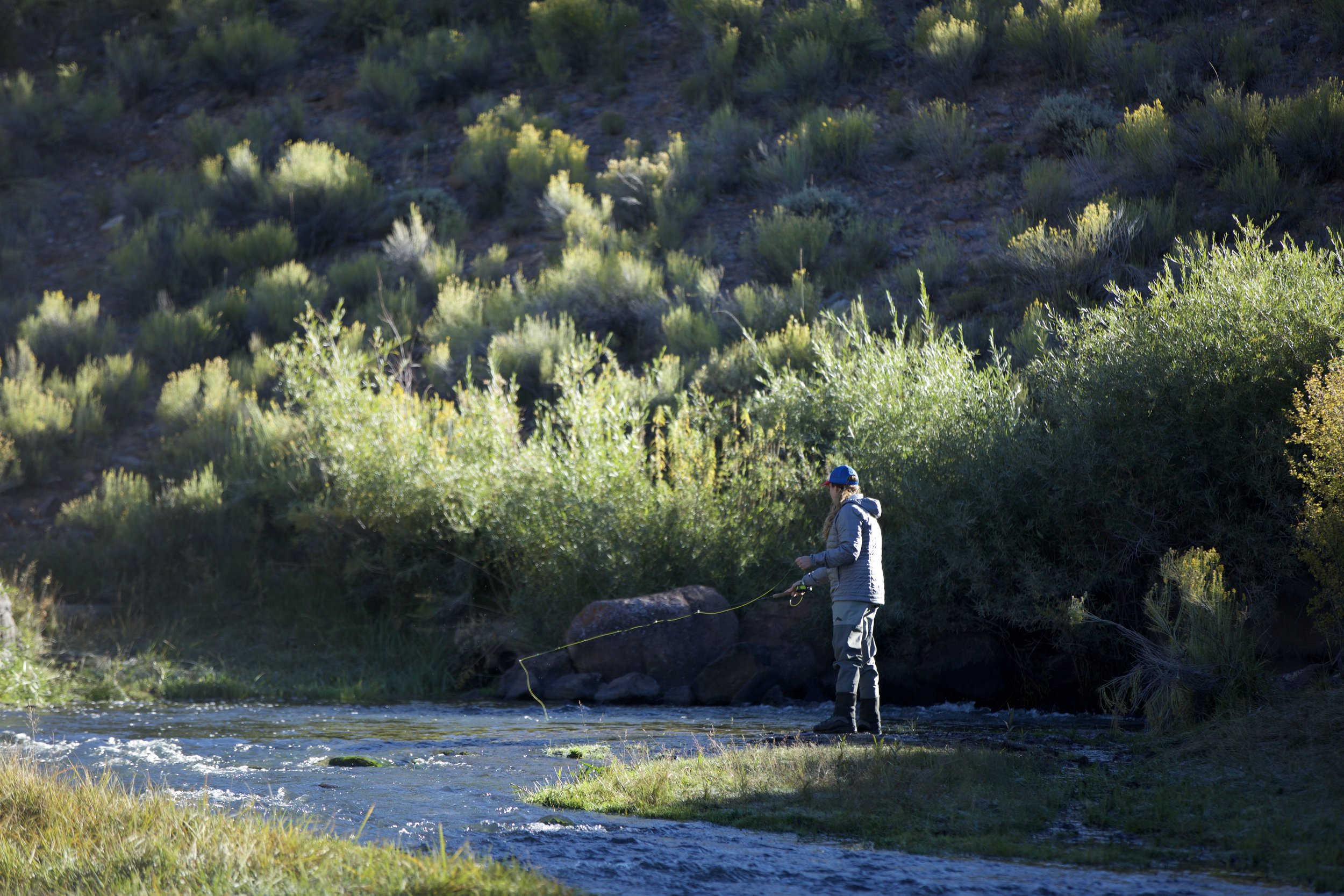 Fly fishing with a clutz 