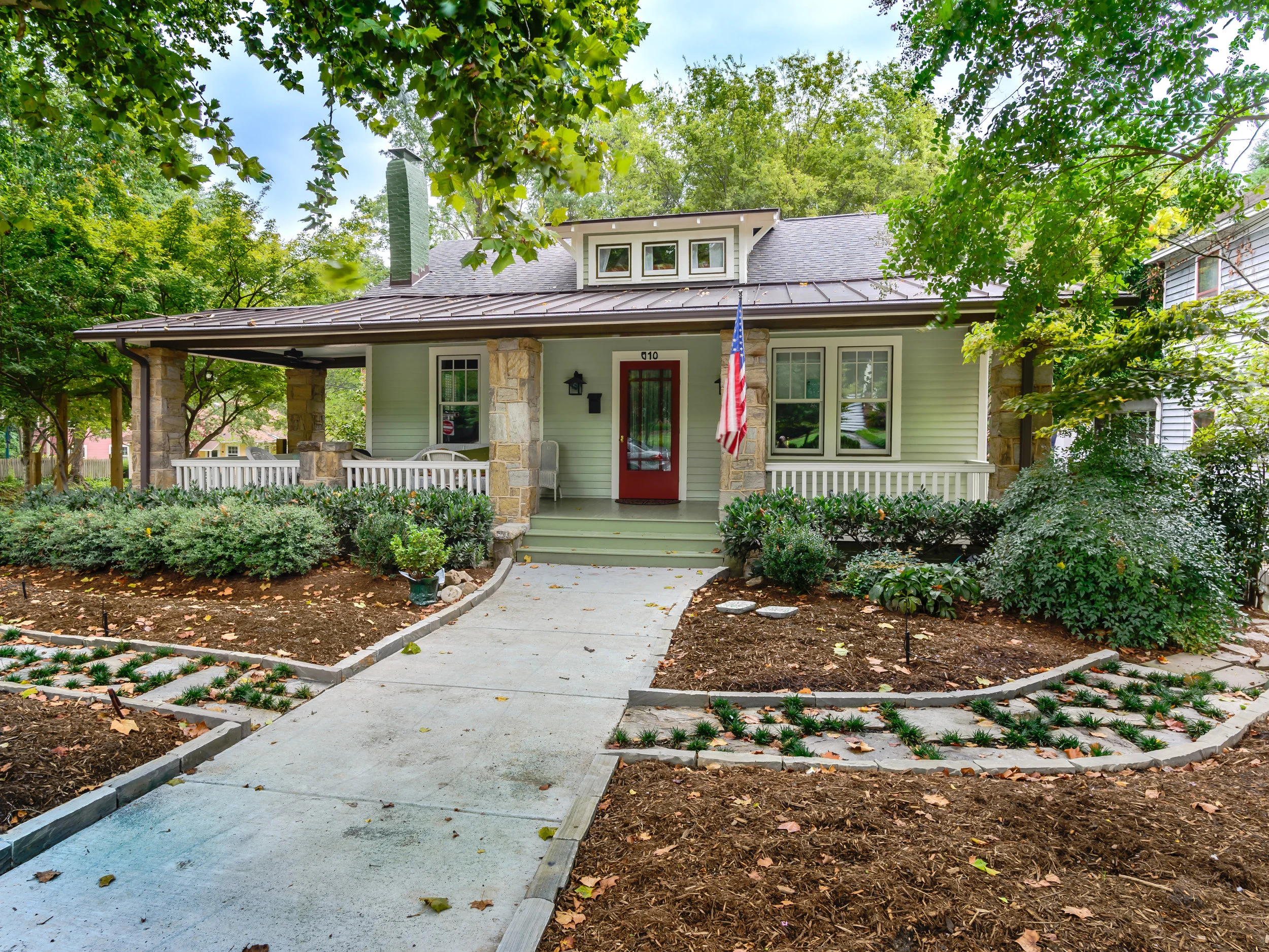 610 North Bloodworth Street. Photo: Phil Warner