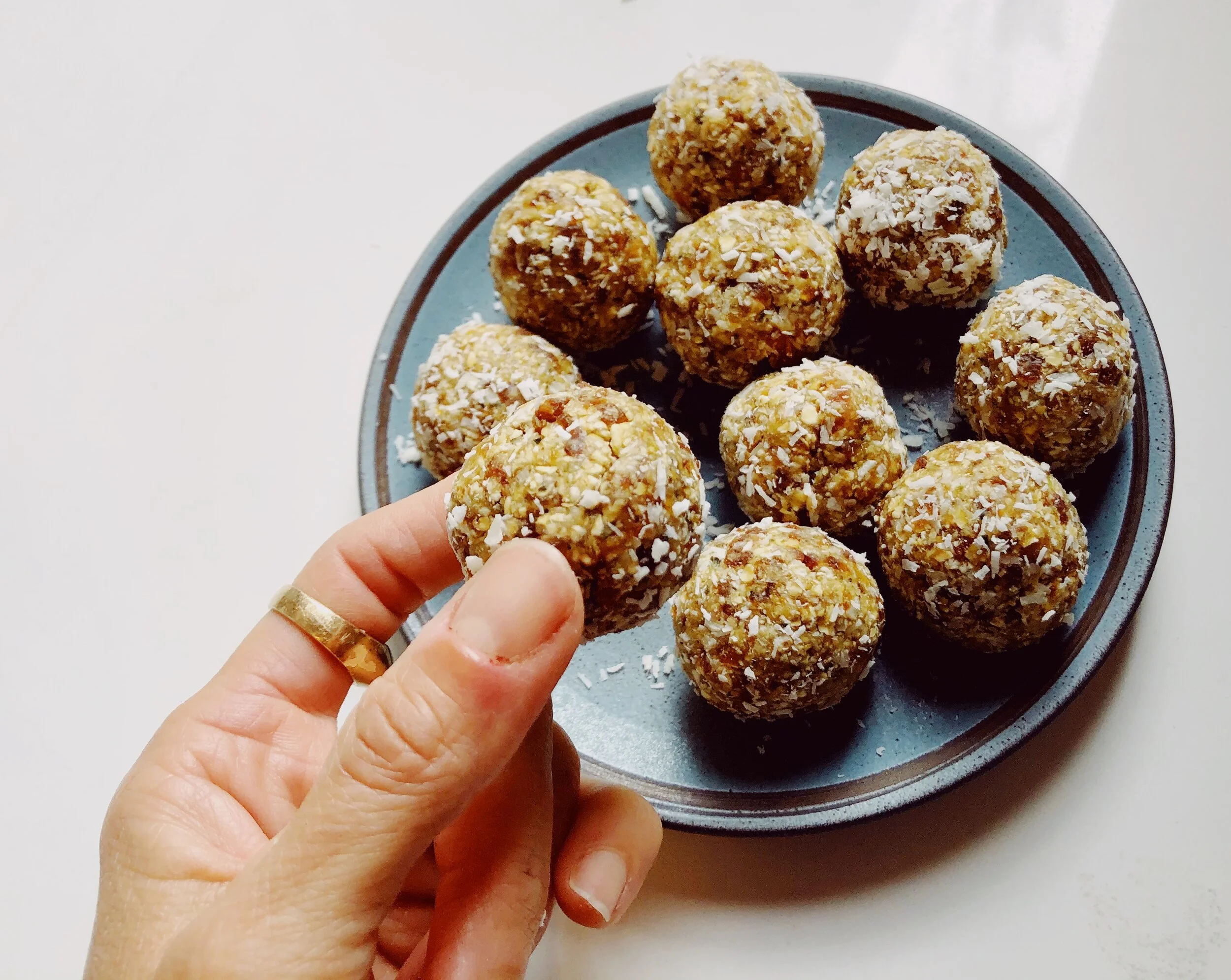 Apricot Lime Energy Bites
