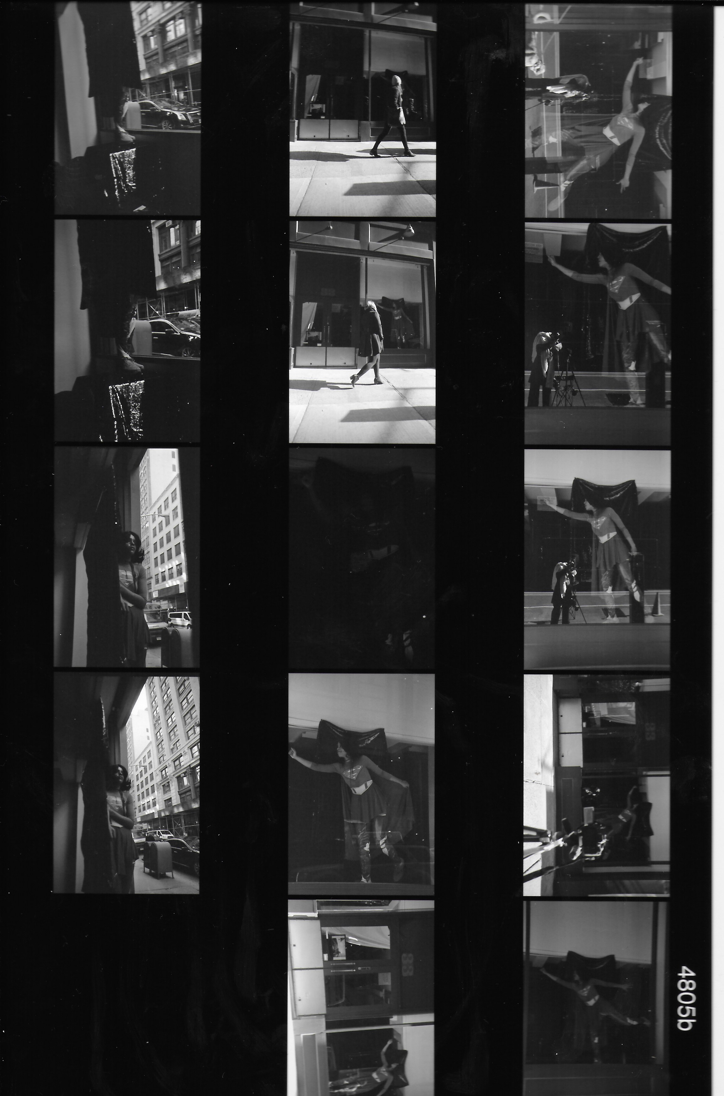 Haleigh Nickerson: Untitled Installation (2018), #33w17, New York, NY Photograph by Cali D. Kurlan © 35mm black and white contact sheet scan