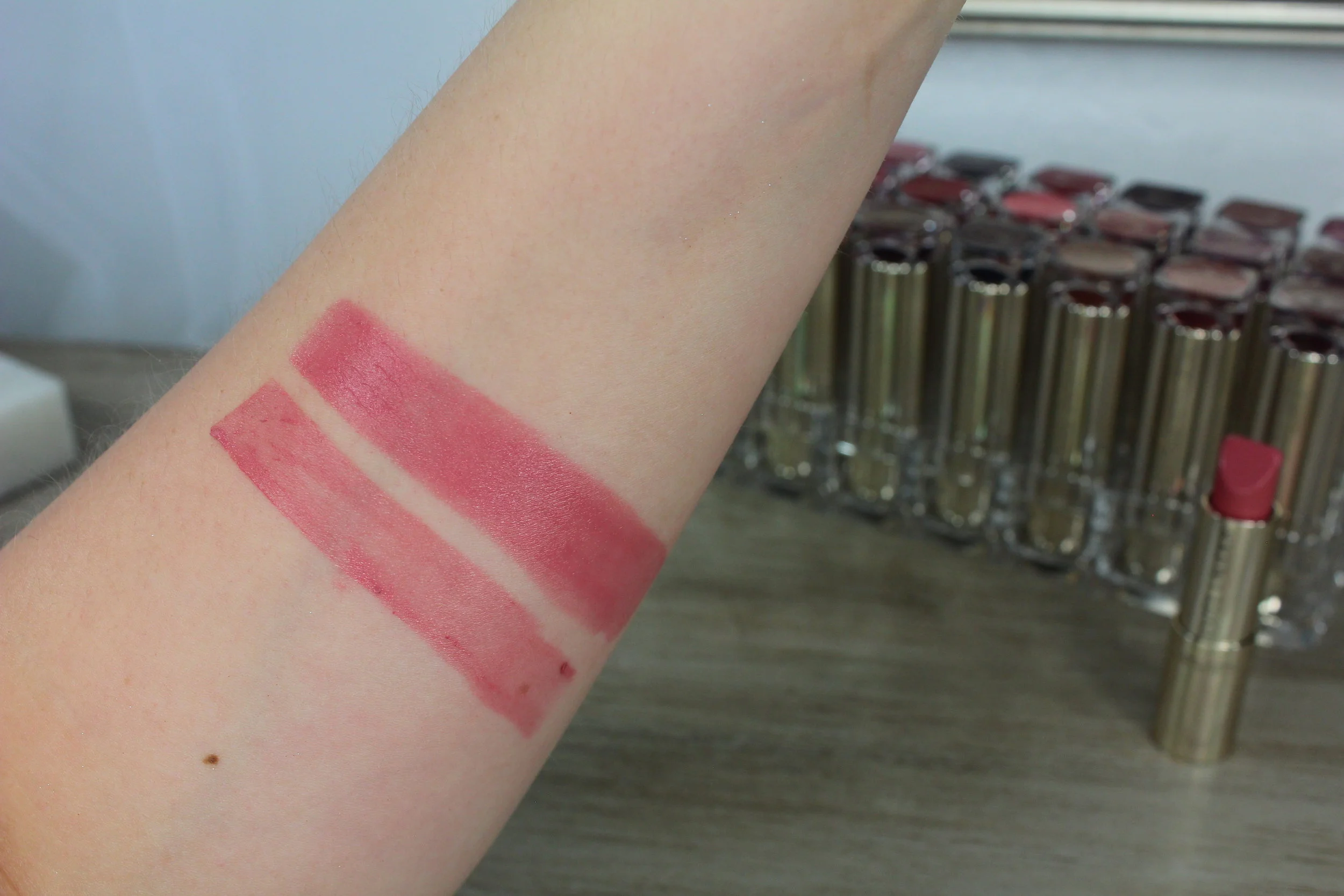 estee lauder crazy beautiful lipstick