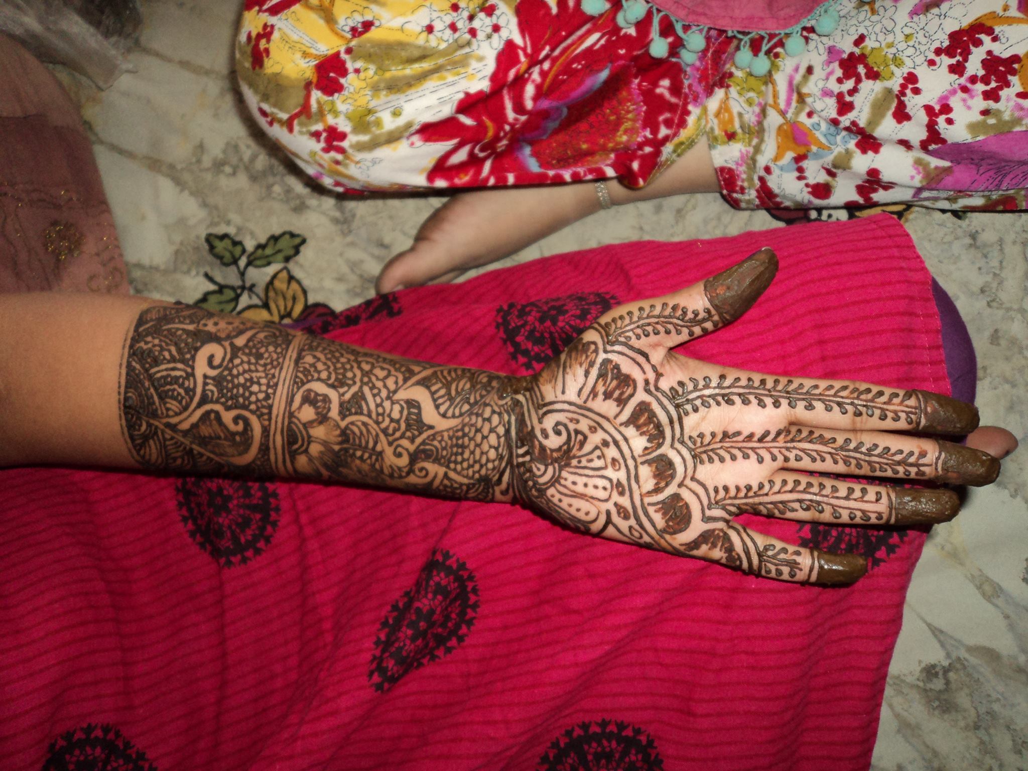  Beautiful henna tattoo! 