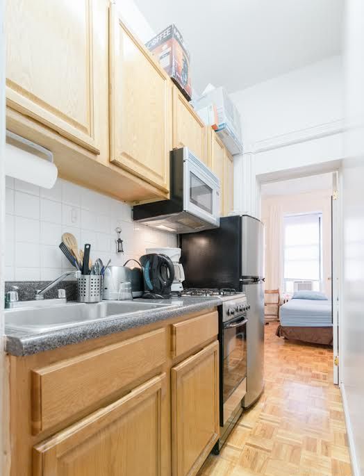 17 st marks sample — Gioia Realty