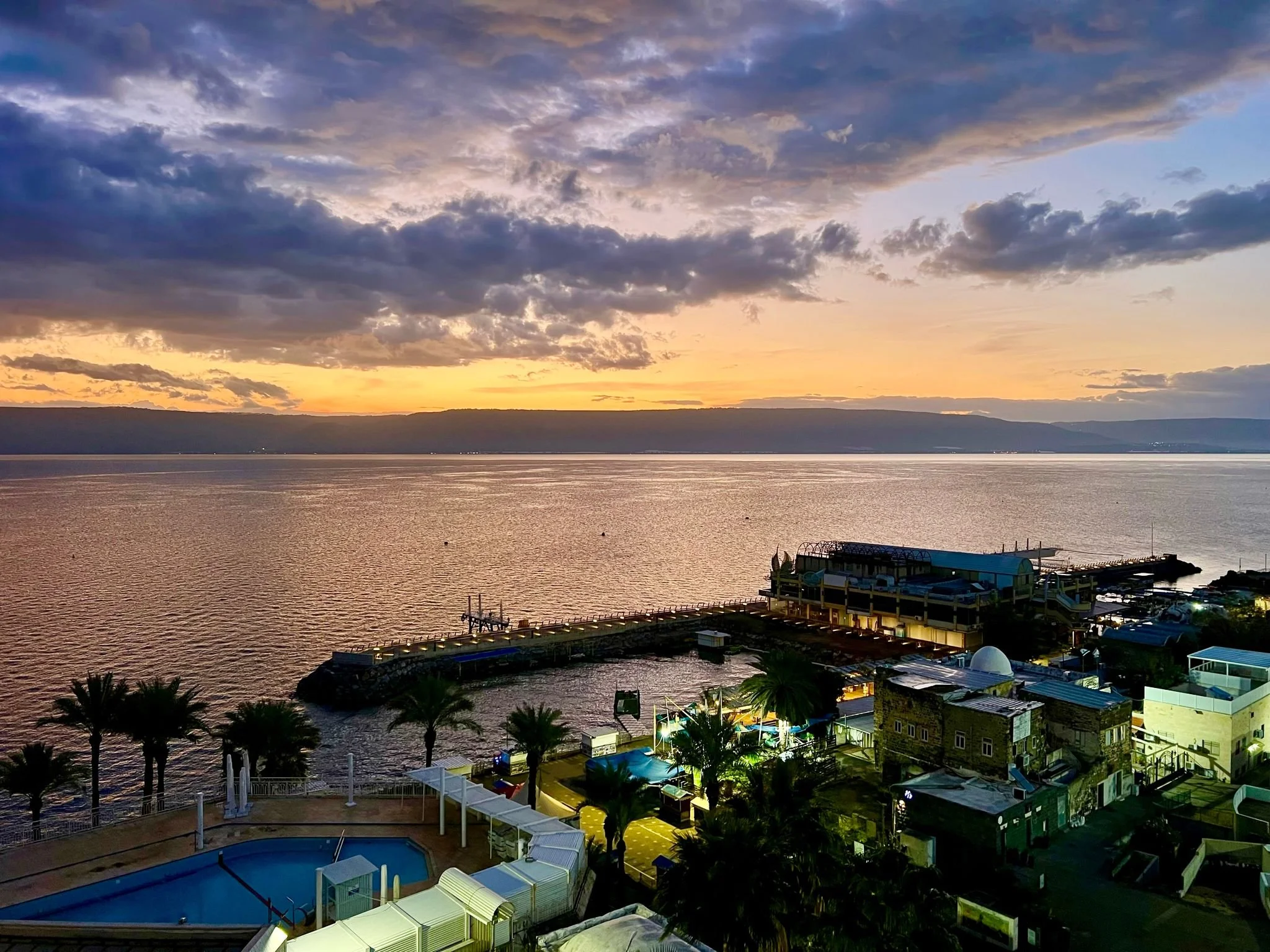 Tiberias_sunrise.JPG