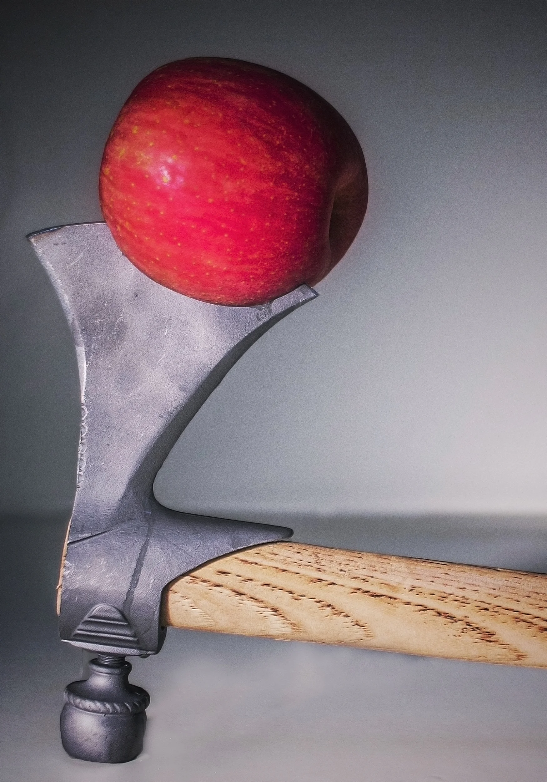 axe apple.jpg
