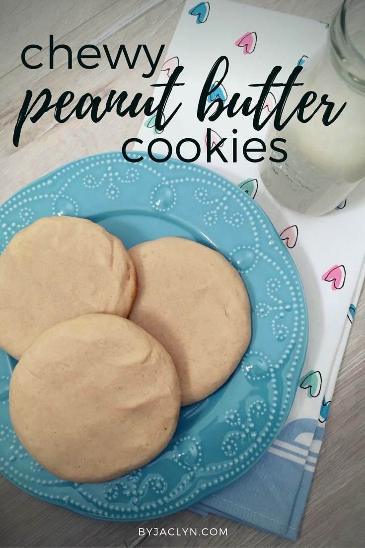 Giant, chewy and soft peanut butter cookies. These peanut butter cookies pair perfectly with a giant glass of milk.