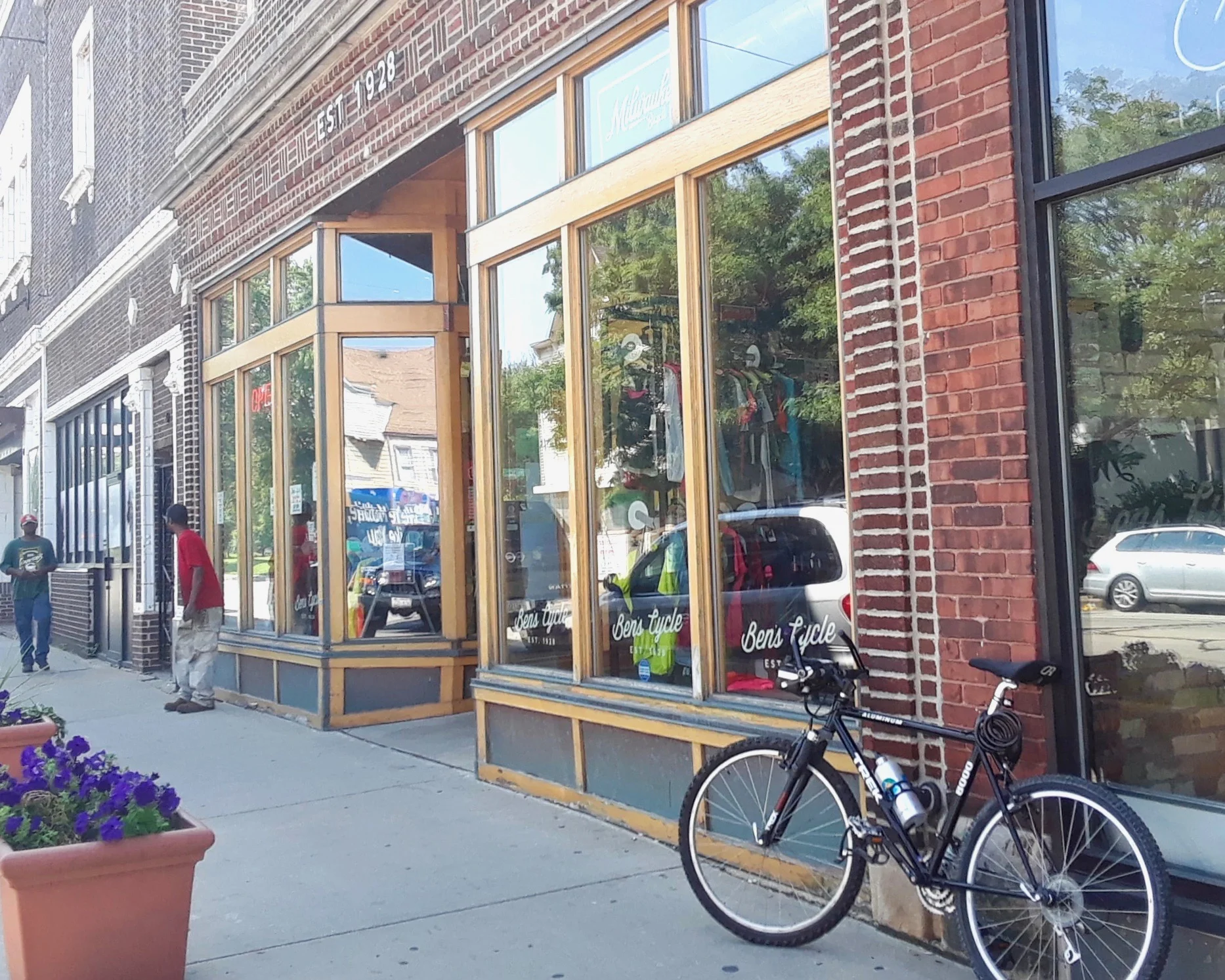 zip lincoln ave.jpg