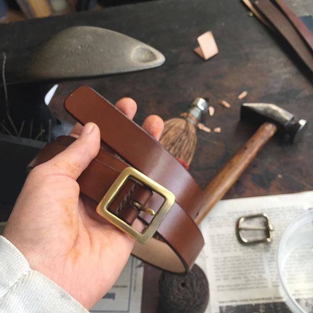 I️t was a pleasure to replace this belt after many years | DM for orders or to get our brochure .
.
.
.
.
 #madebyhaptic #handmadeleathergoods #barbarashaumcollection #barbarashaum #handmadebelt #customleather