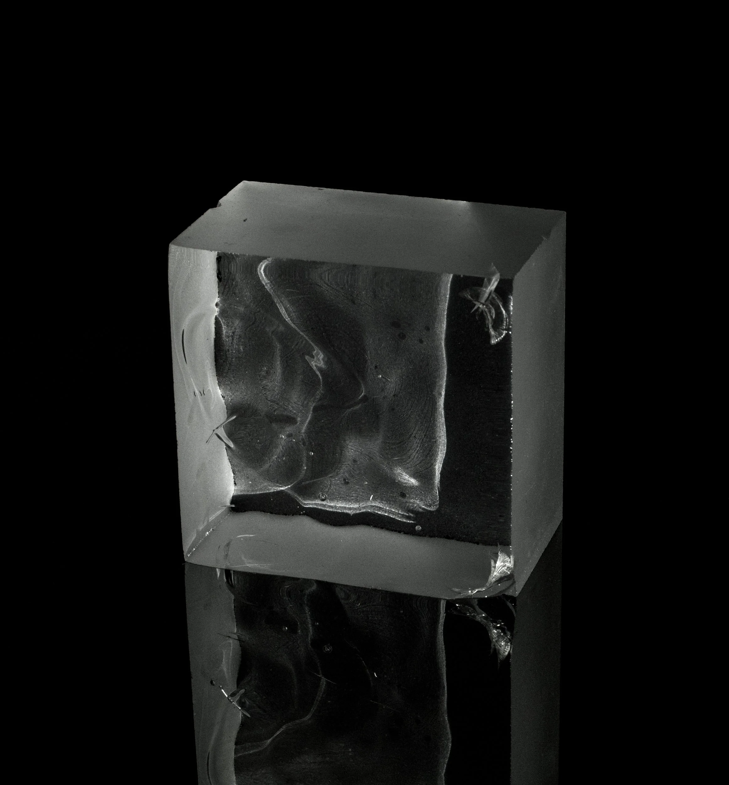 Solid Form No.3 Cast glass