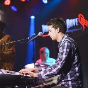 Conor, singer/Songwriter/Pianist/guitarist - age 26 performing his original song "never been to Paris"